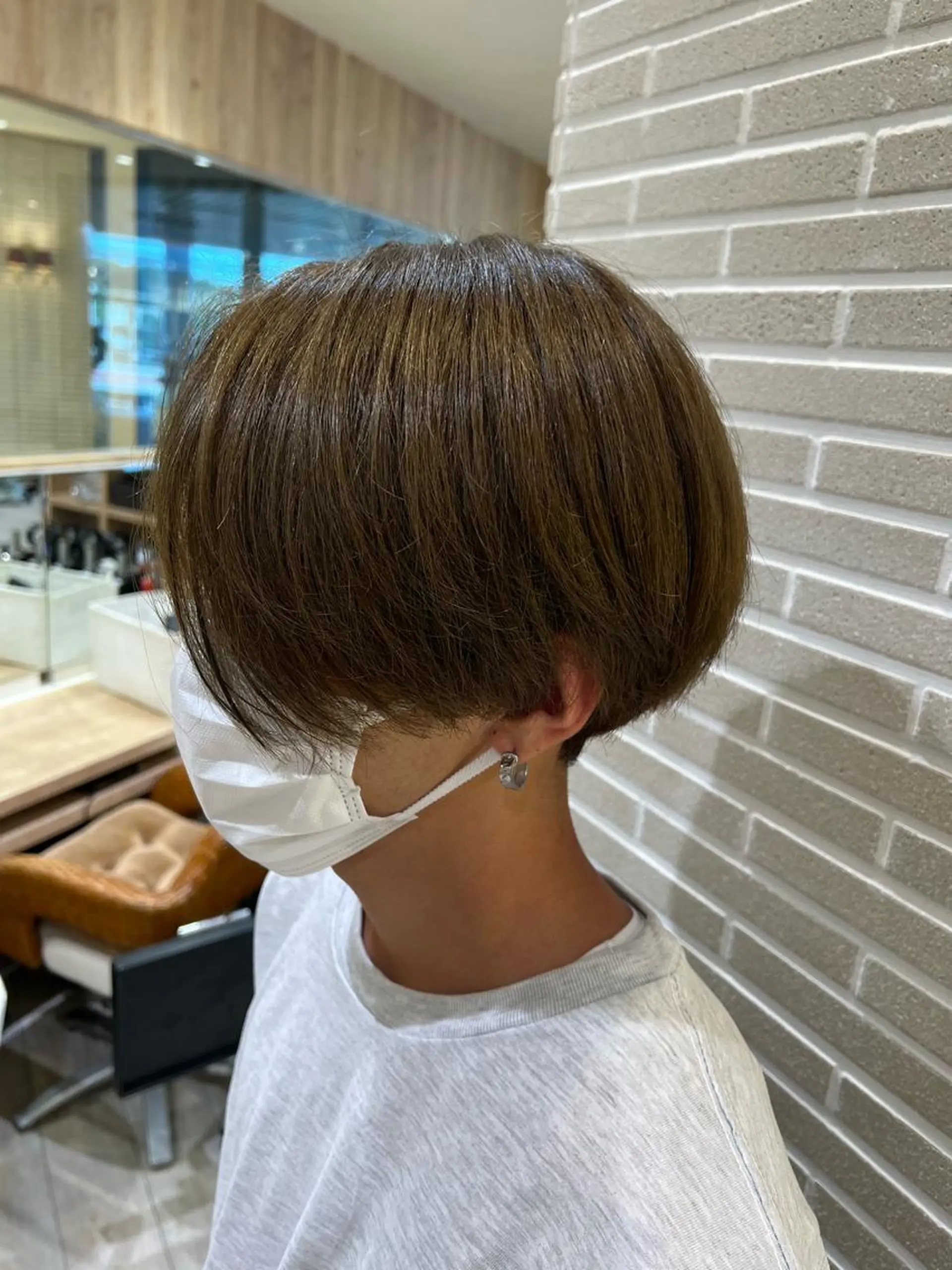 カラー メンズ グレージュ カット ヘアカラー 赤本悠斗波巻きパーマ メンズパーマのヘアスタイル