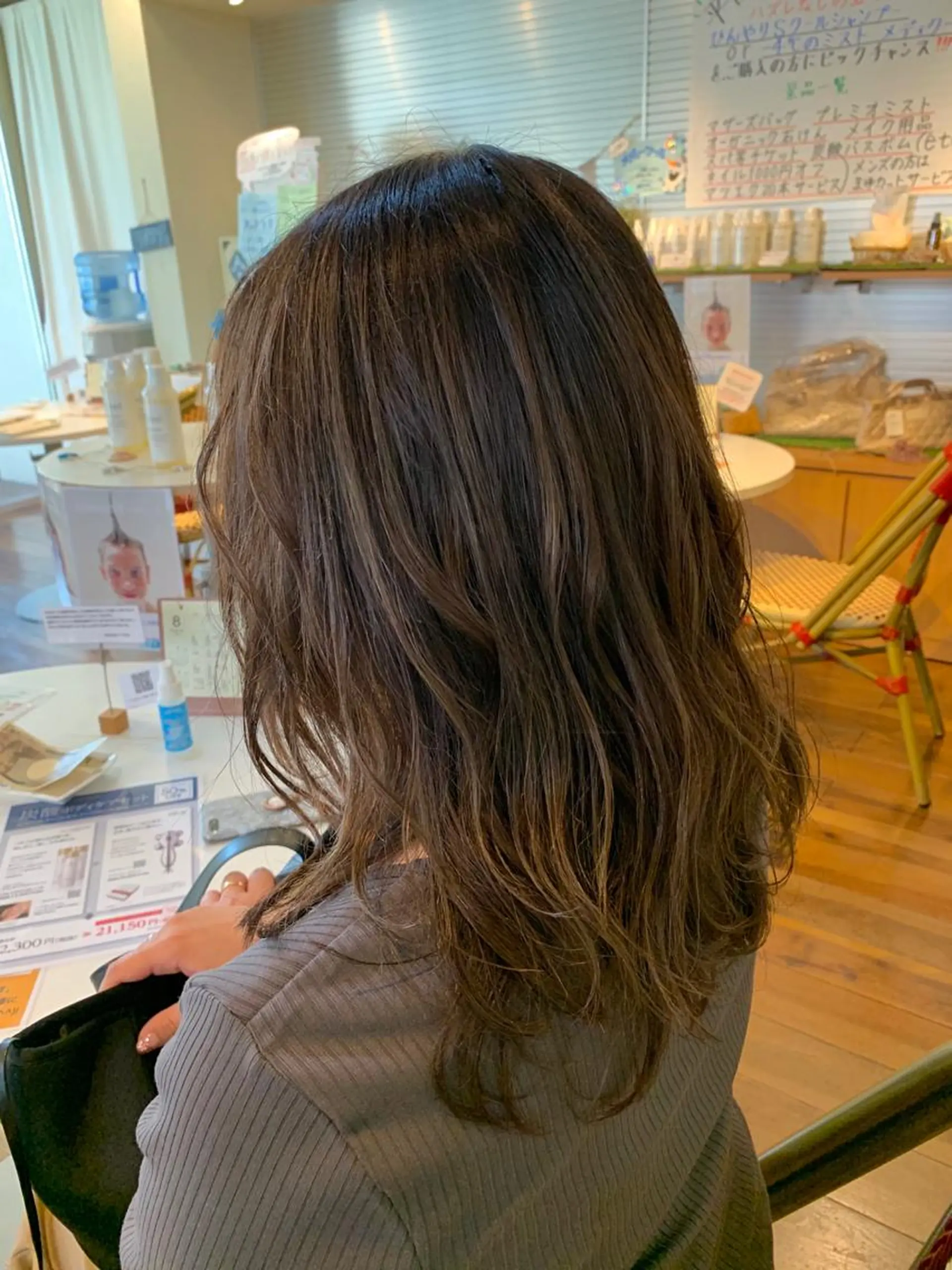 セミロング ハイライト レイヤーカット 小杉輝/ショート /艶カラー✨のヘアスタイル