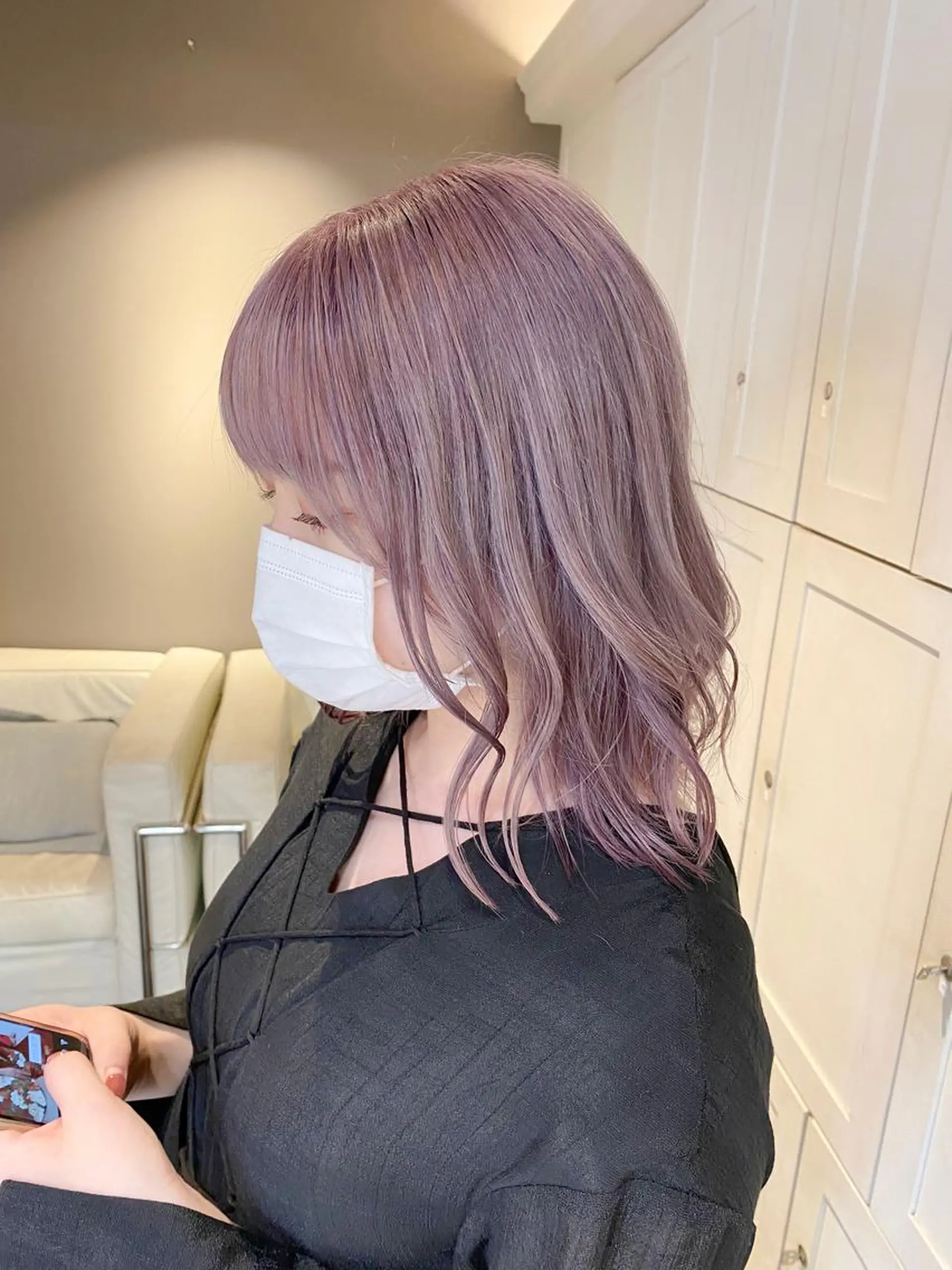 ミディアム カラー 切りっぱなしボブ レイヤー/縮毛矯正のヘアスタイル