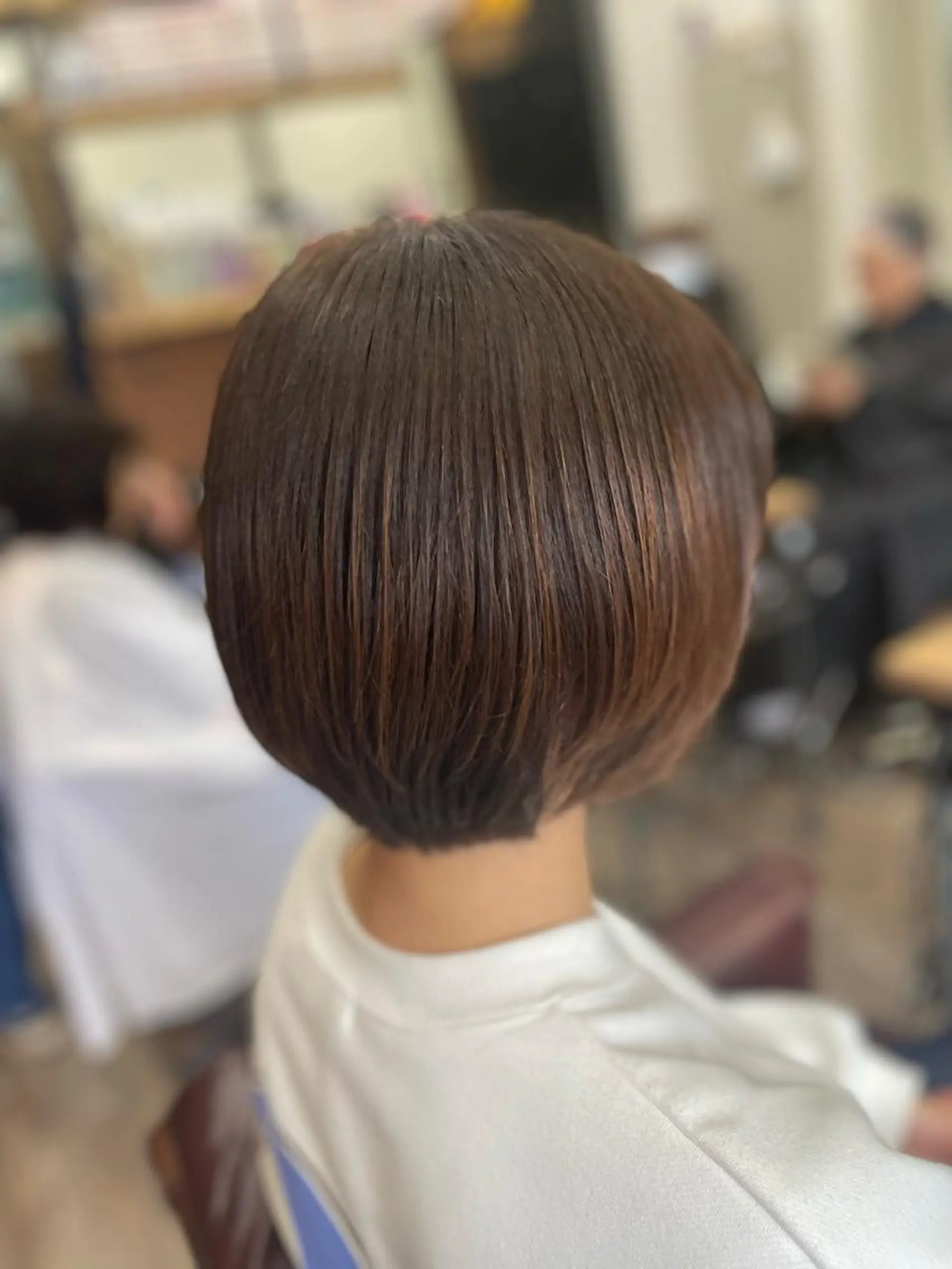 ショート 顔周りカット 伸ばしかけ ショートヘア 💎白髪染めも対応 🙆👌山本明菜のヘアスタイル
