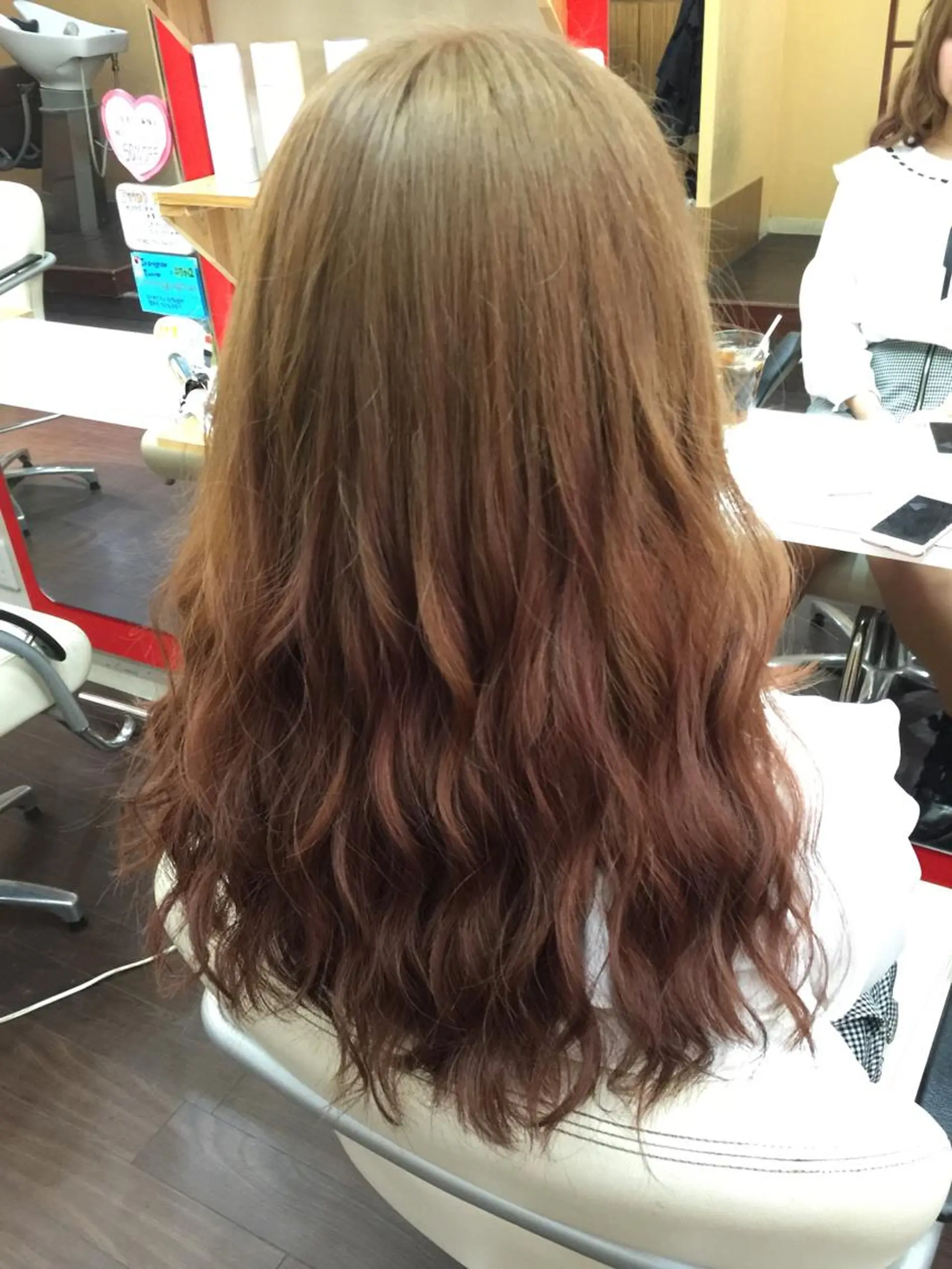 ロング カラー ベージュカラー ピンクカラー たけい ゆうきのヘアスタイル