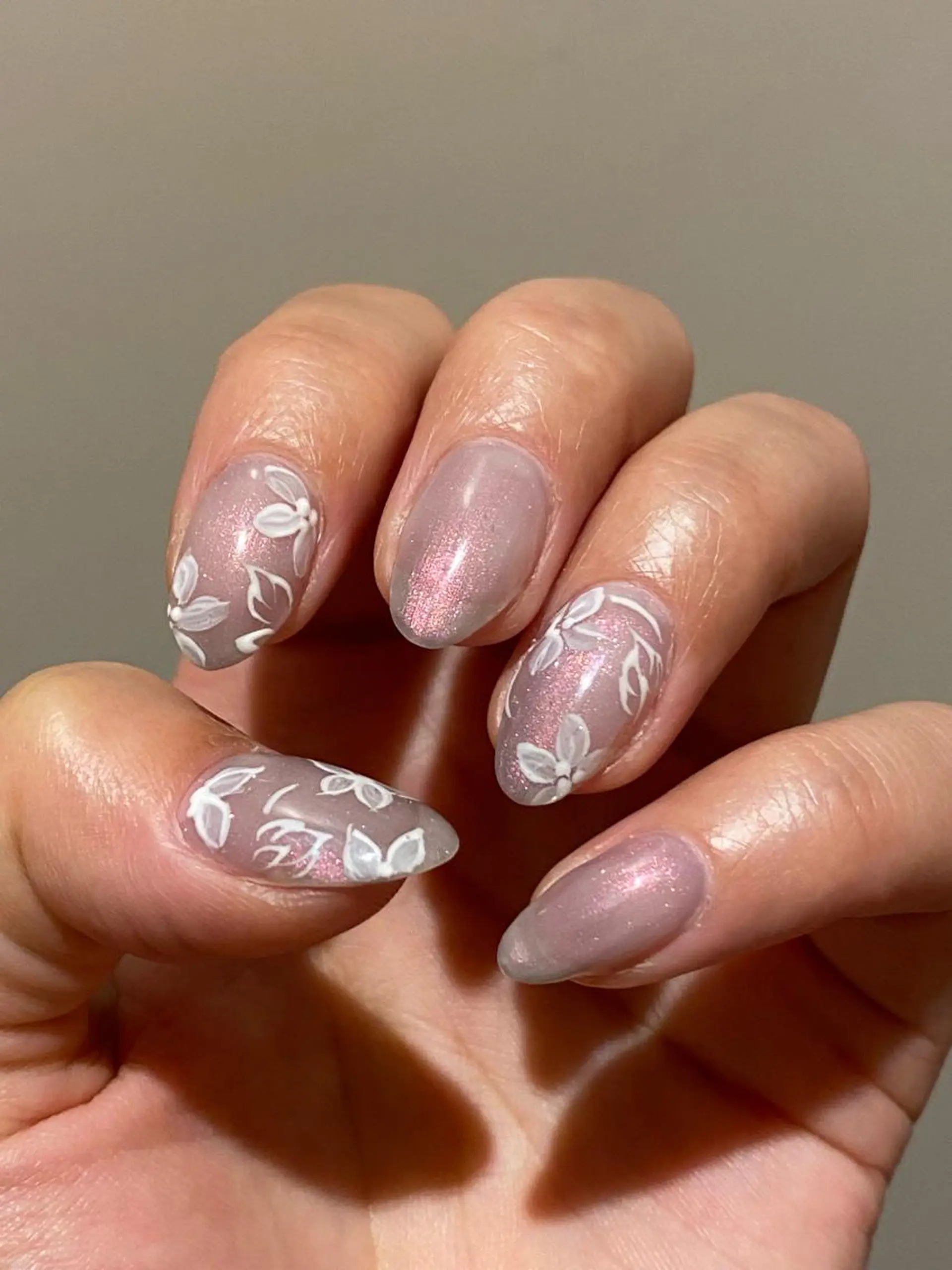 ミディアム パープルカラー ハンドネイル cattleya nailのネイルデザイン