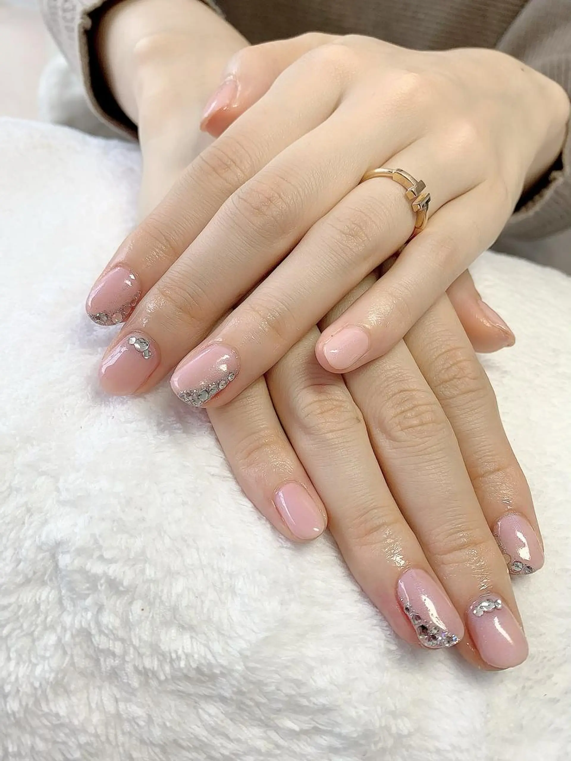 ネイル ワンカラーネイル シンプルネイル 太田 あきなのネイルデザイン