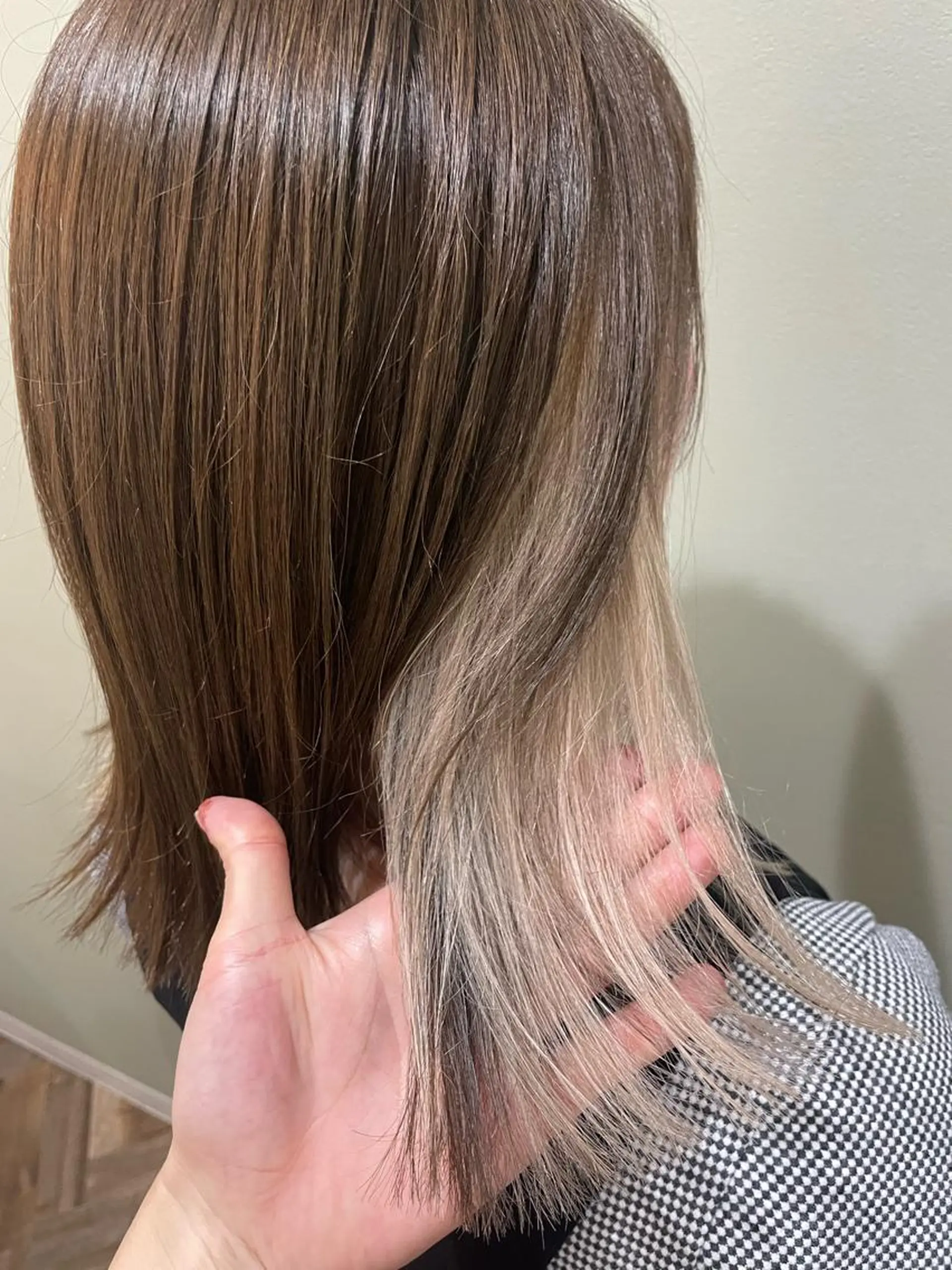 ミディアム 寺本 早希のヘアスタイル