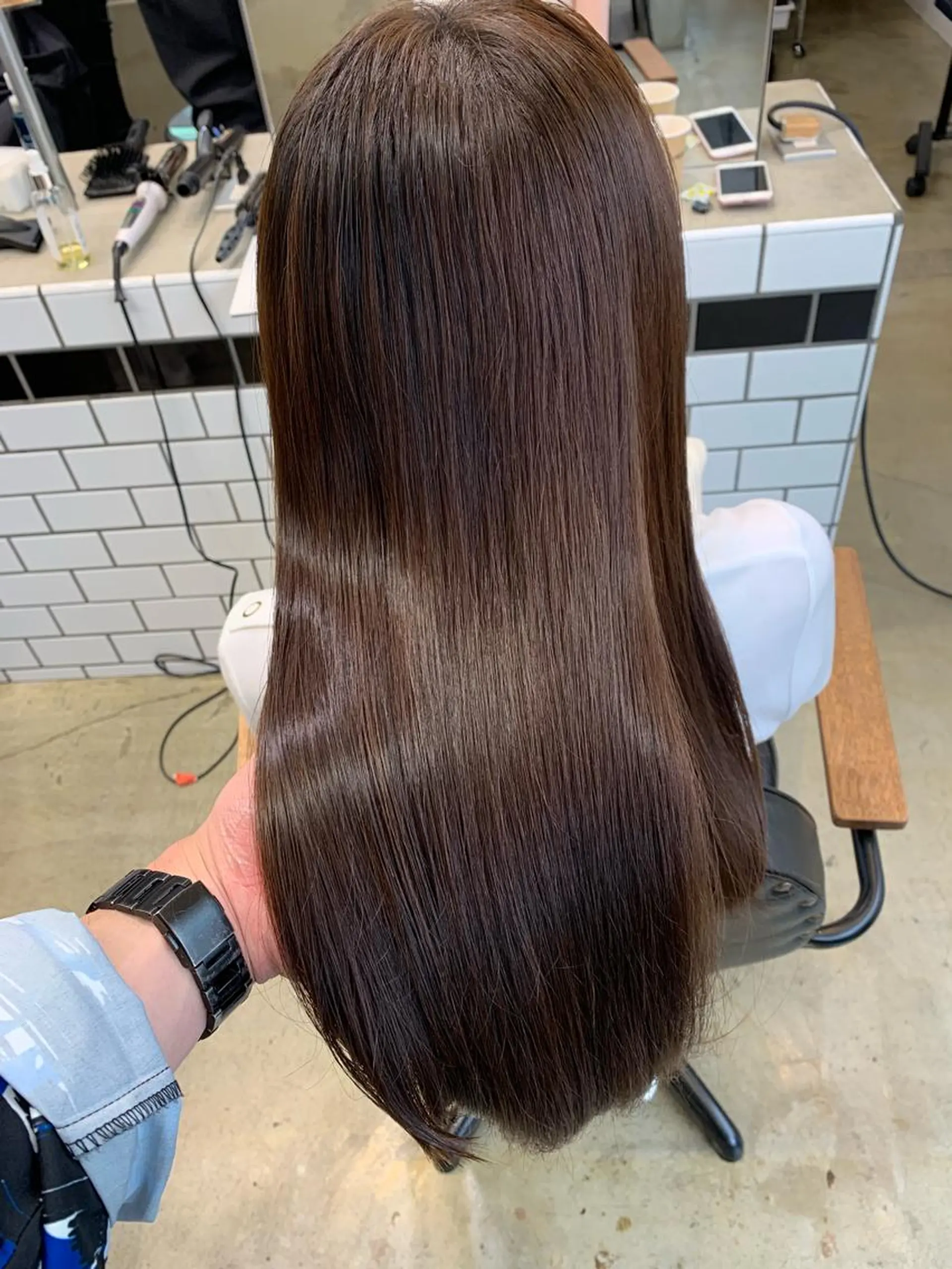 ロング カラー トリートメント トップ スタイリストのヘアスタイル