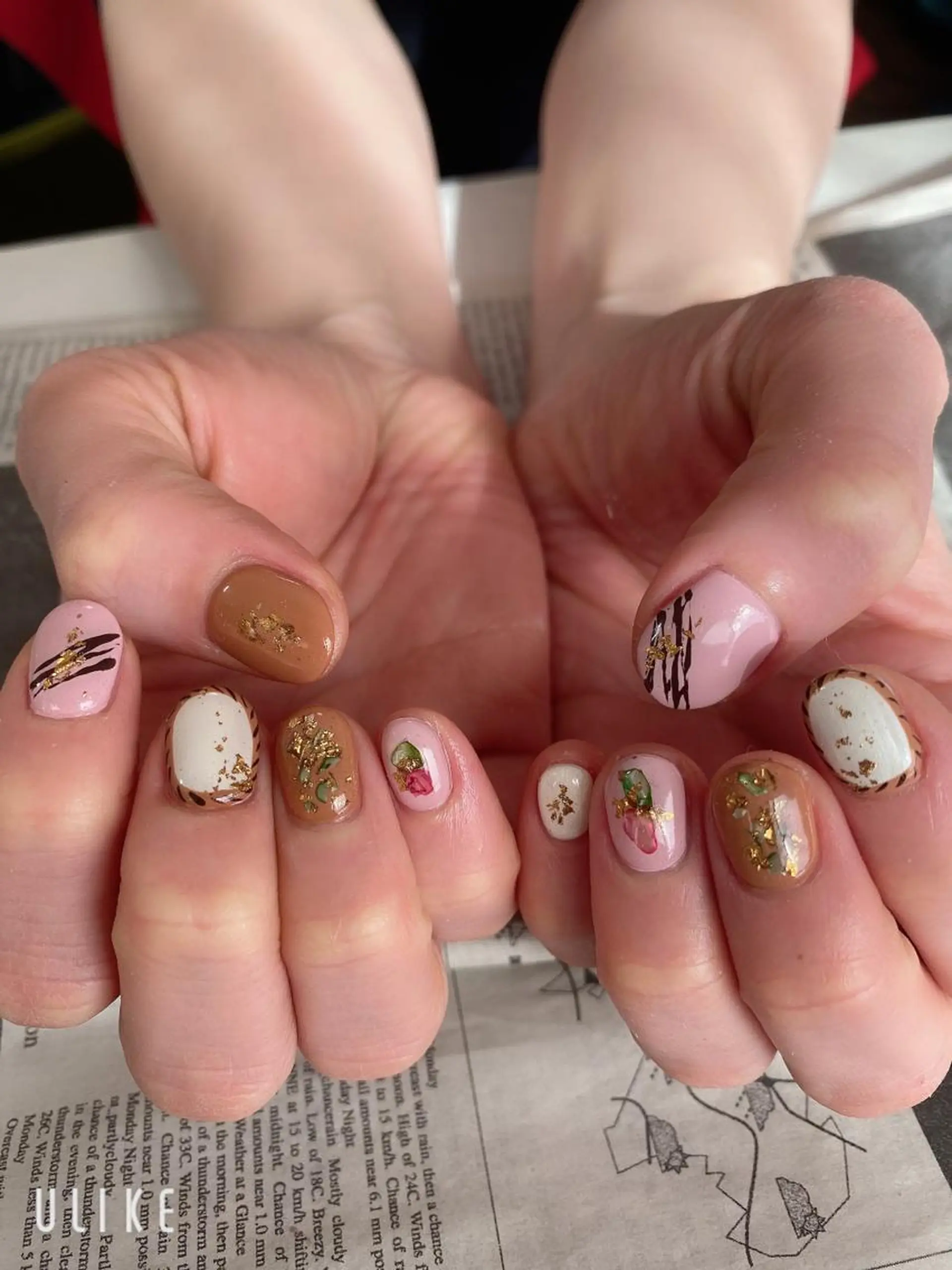 ネイル ハンドネイル ハンドケア 森山 舞のネイルデザイン