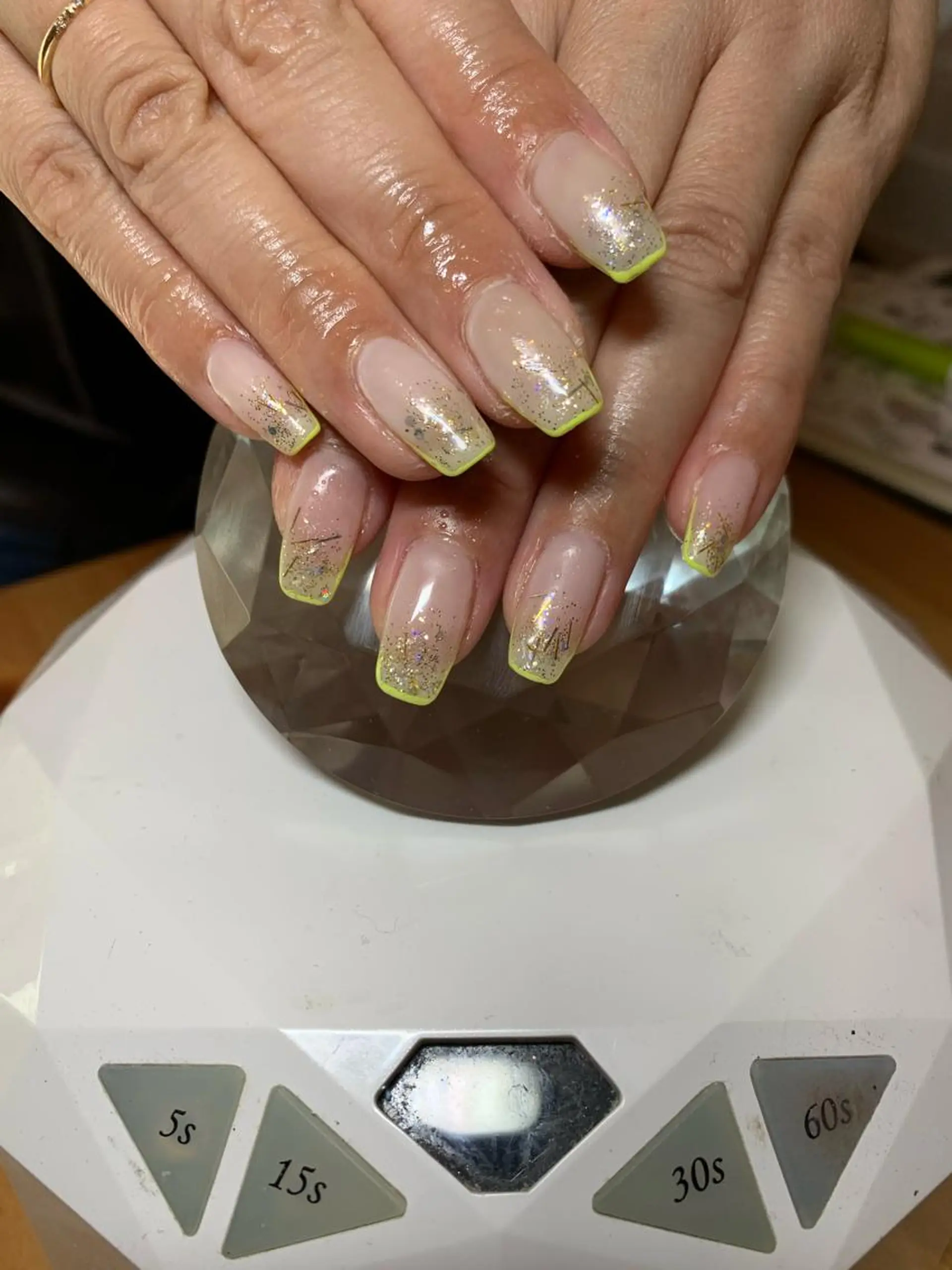 ネイル LAVISH nail salonのネイルデザイン