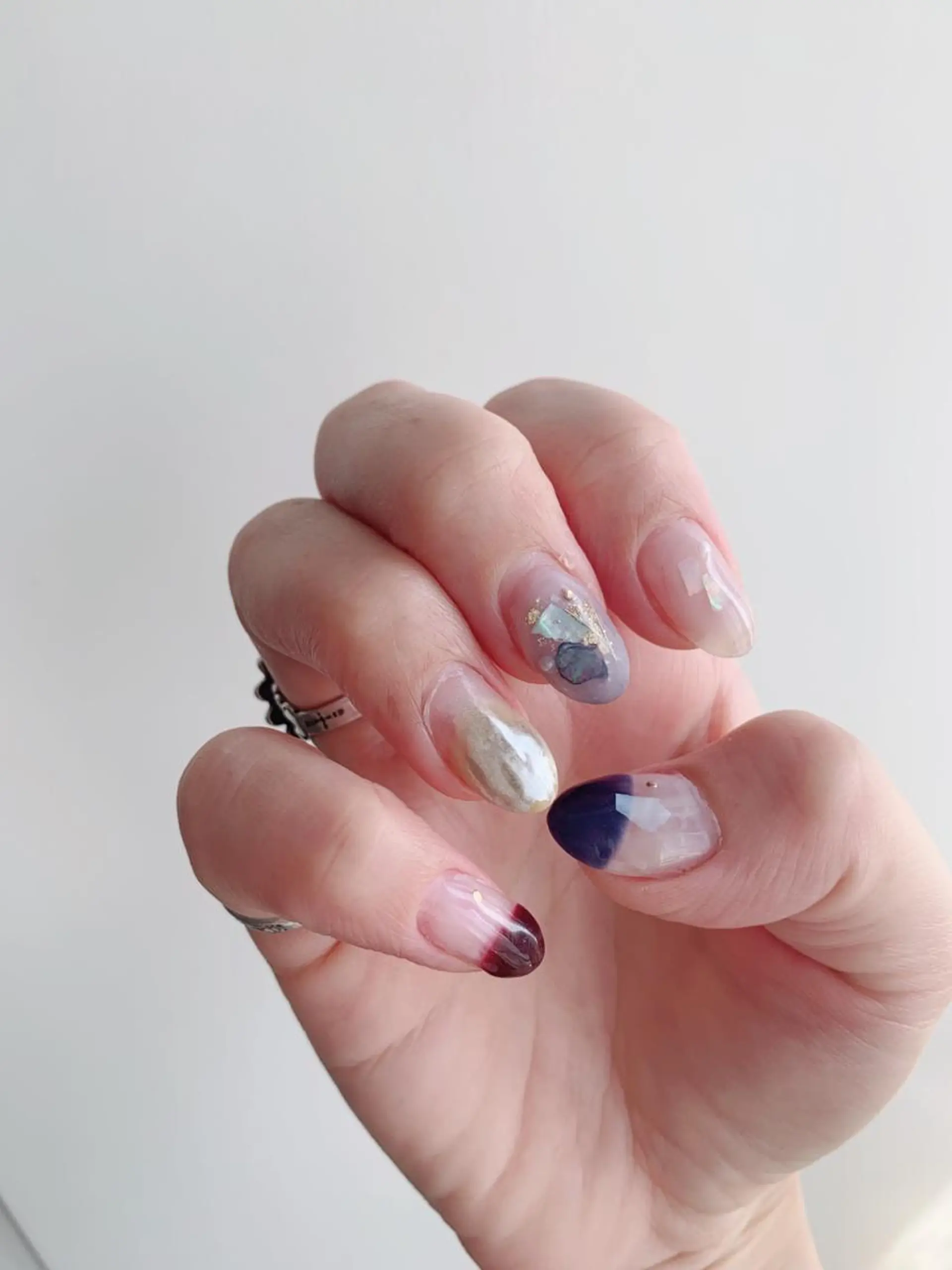 ネイル ニュアンスネイル pipi ..のネイルデザイン