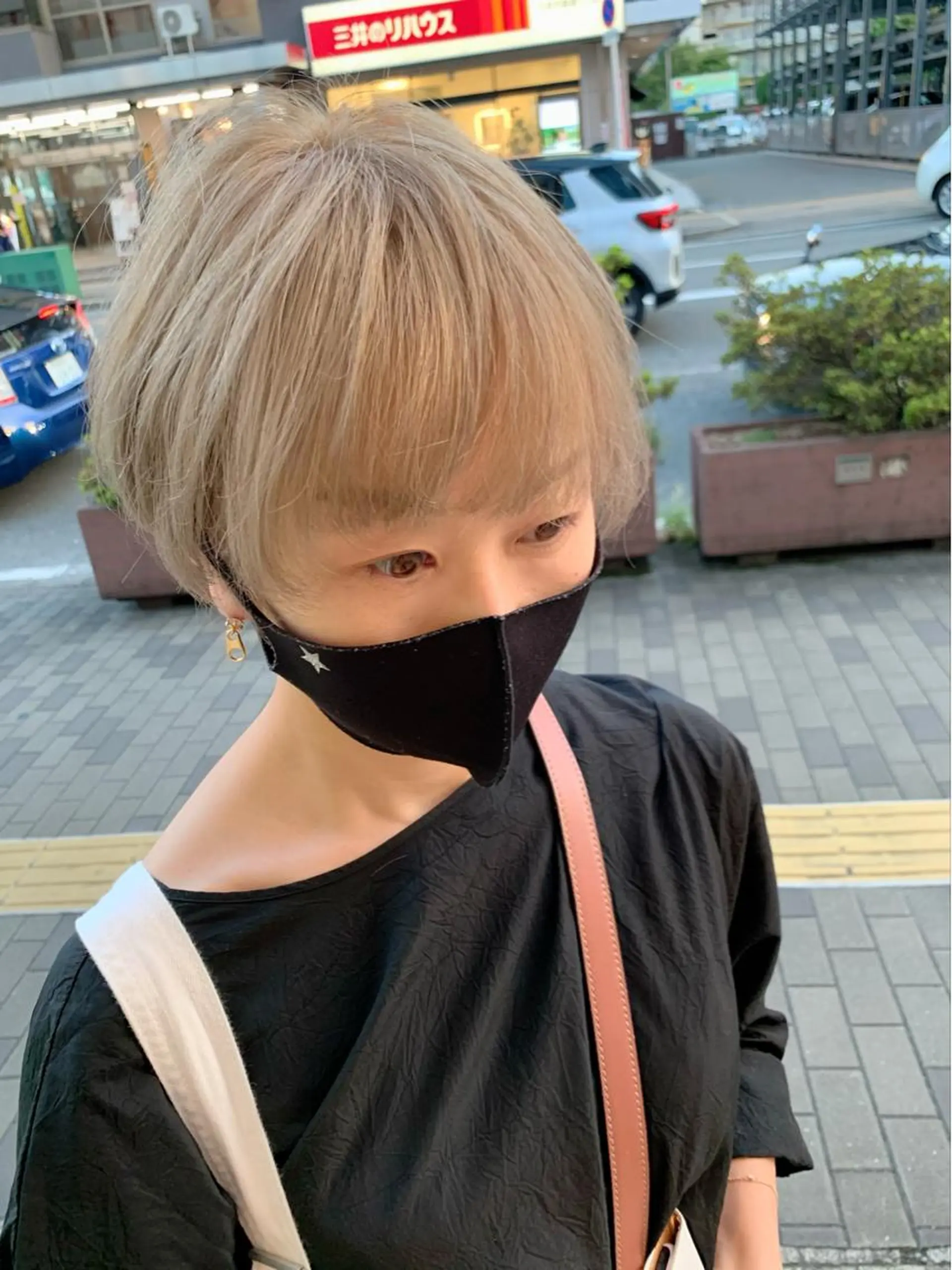 ショート カラー ベージュカラー ブリーチ ミルクティーベージュ ヘアカラー ✨メンズ✨ブリーチ✨ MASAのヘアスタイル