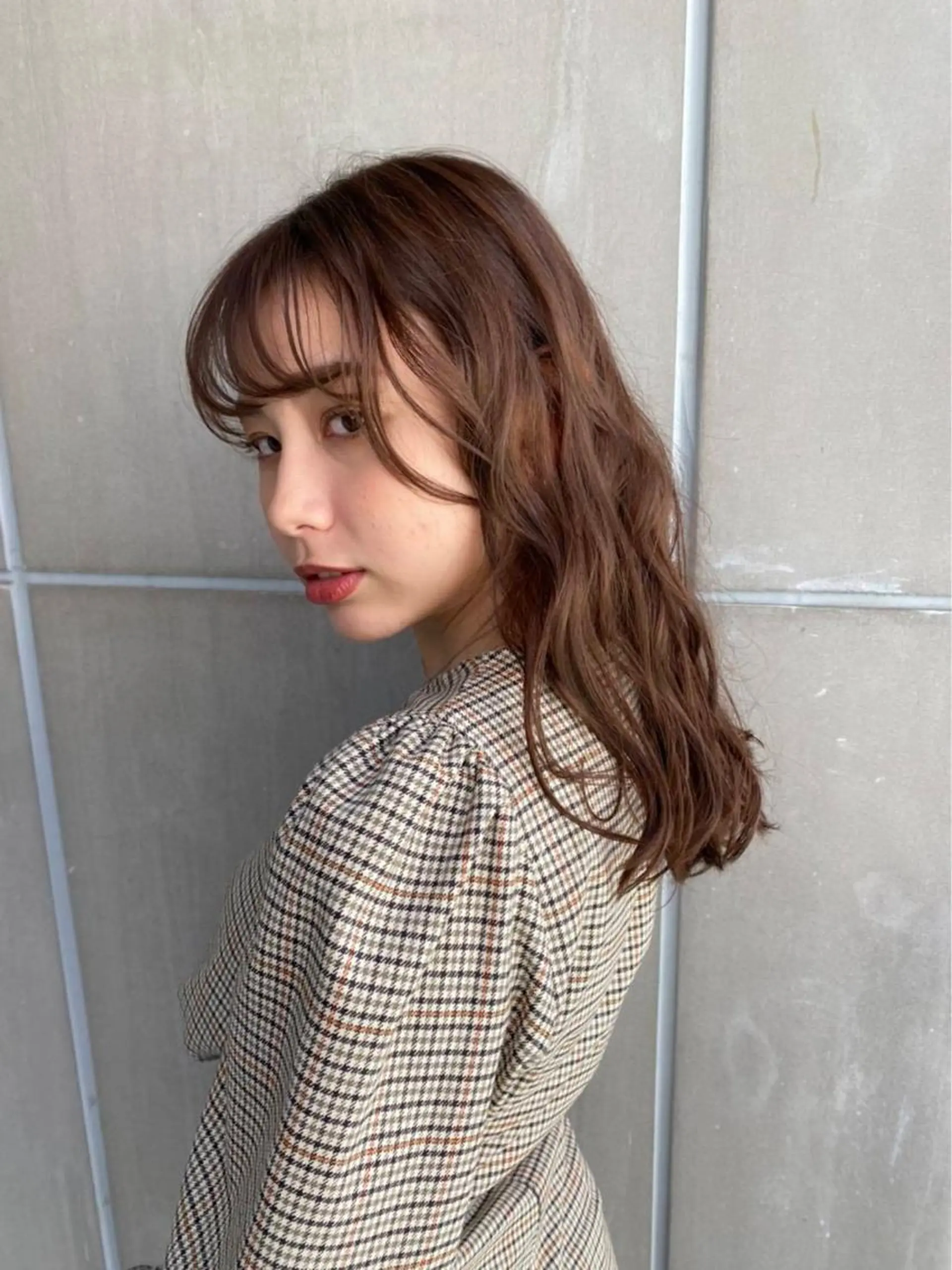 セミロング アッシュ アッシュブラウン カット ヘアカラー トリートメント たなか ちあきのヘアスタイル