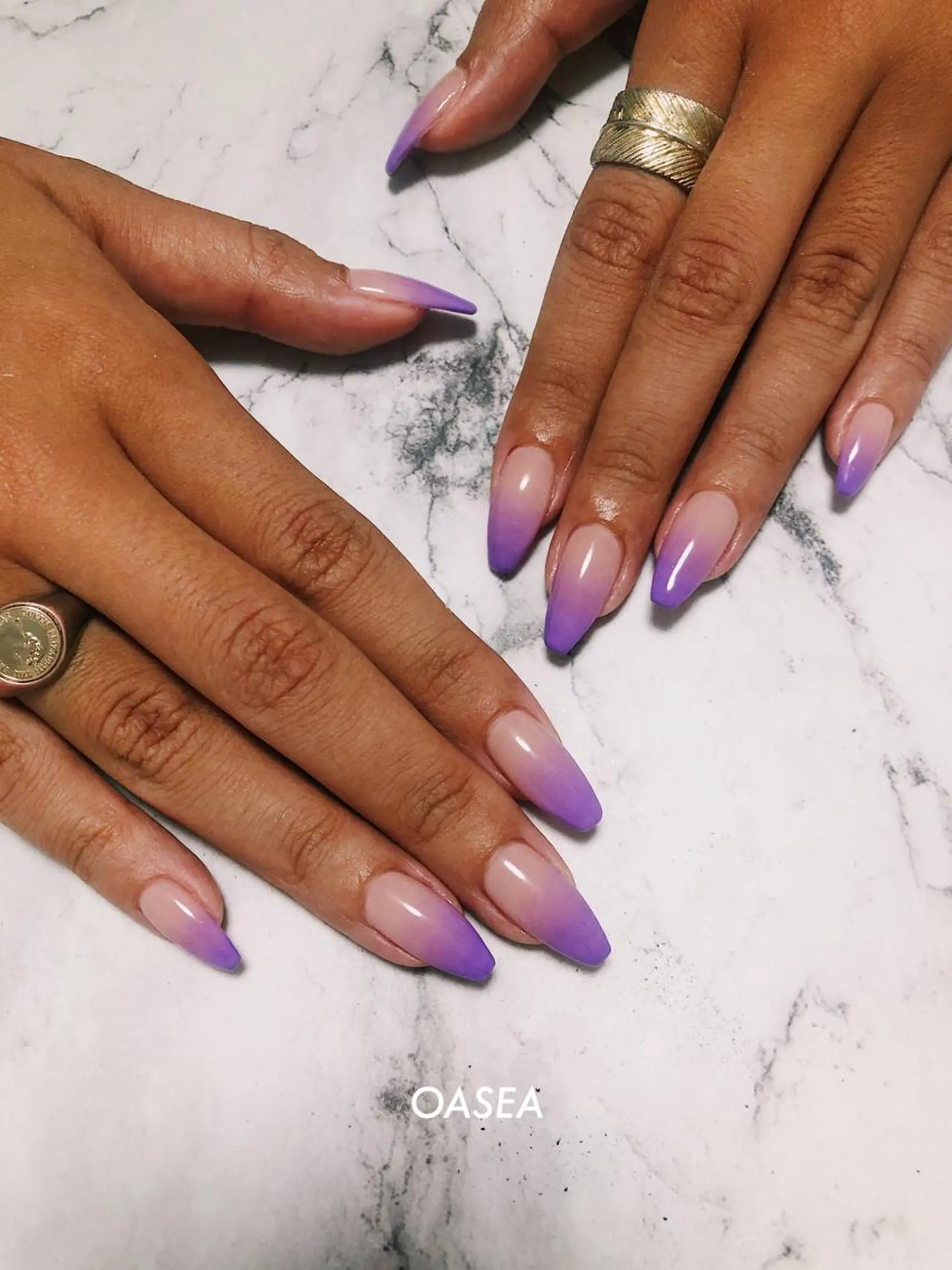 ネイル 🌞💜 KAORI 🌴のネイルデザイン