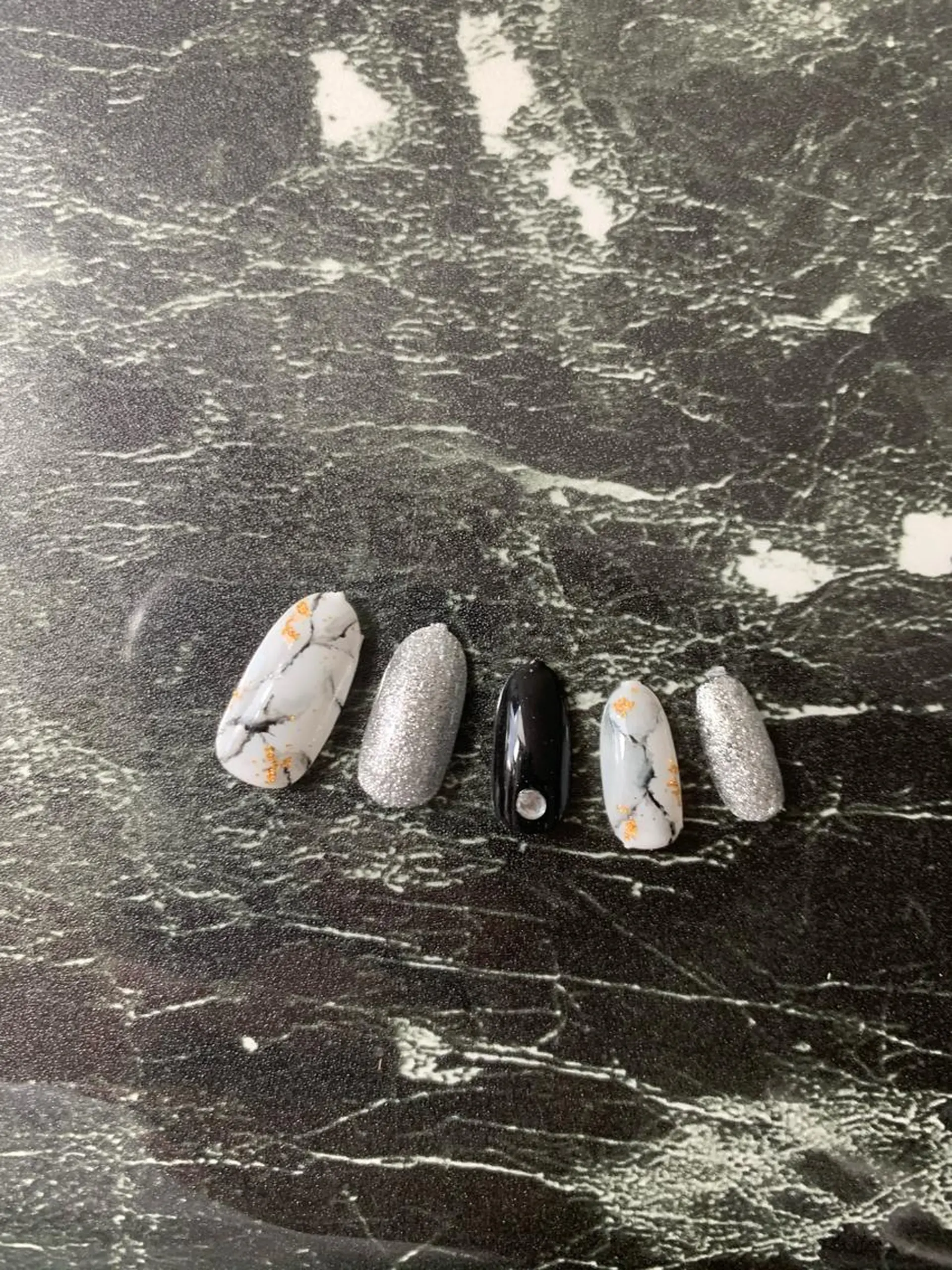 ネイル ○△□ 守口市のネイルデザイン