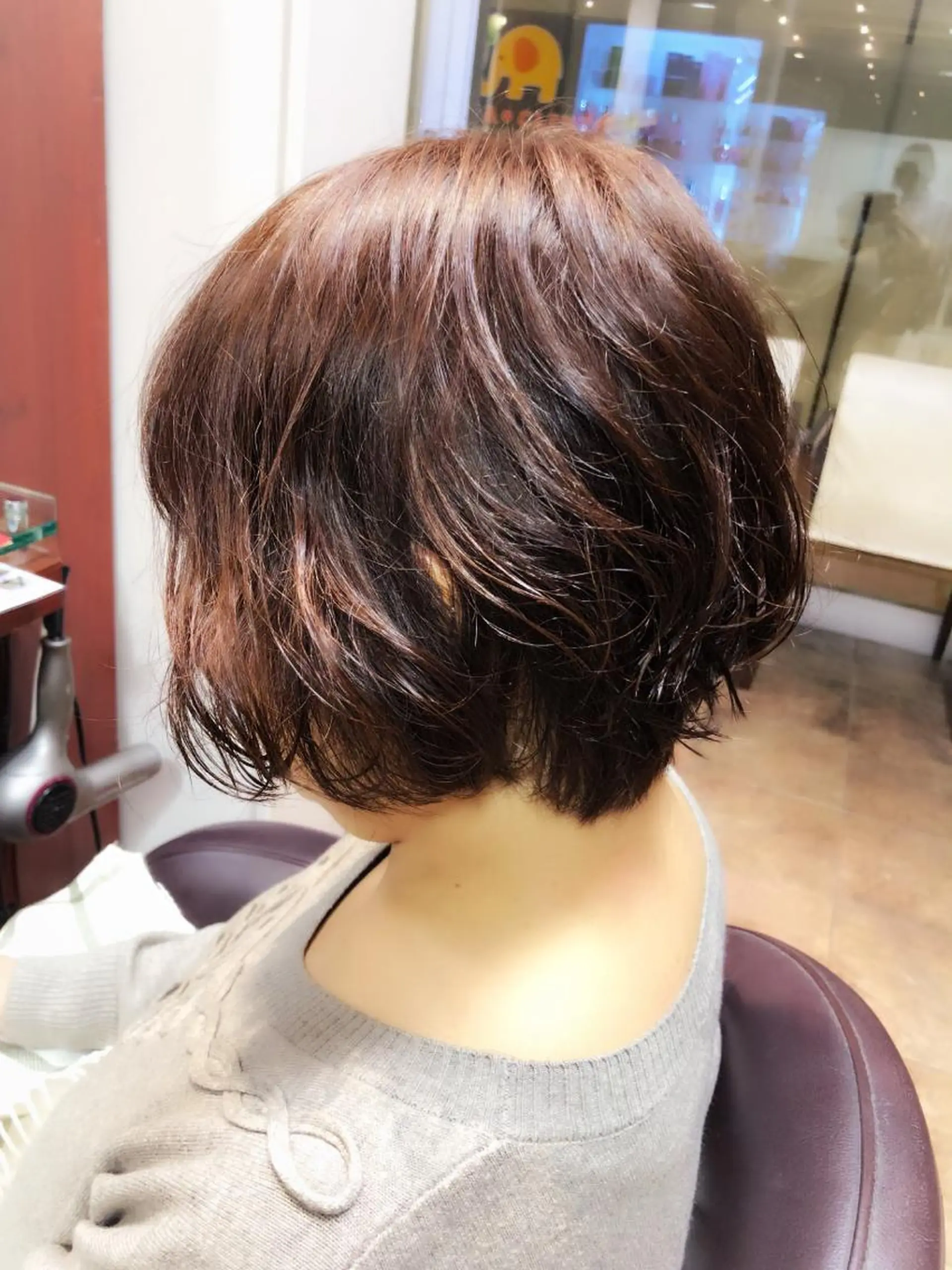 ショート カラー 星 沙織のヘアスタイル