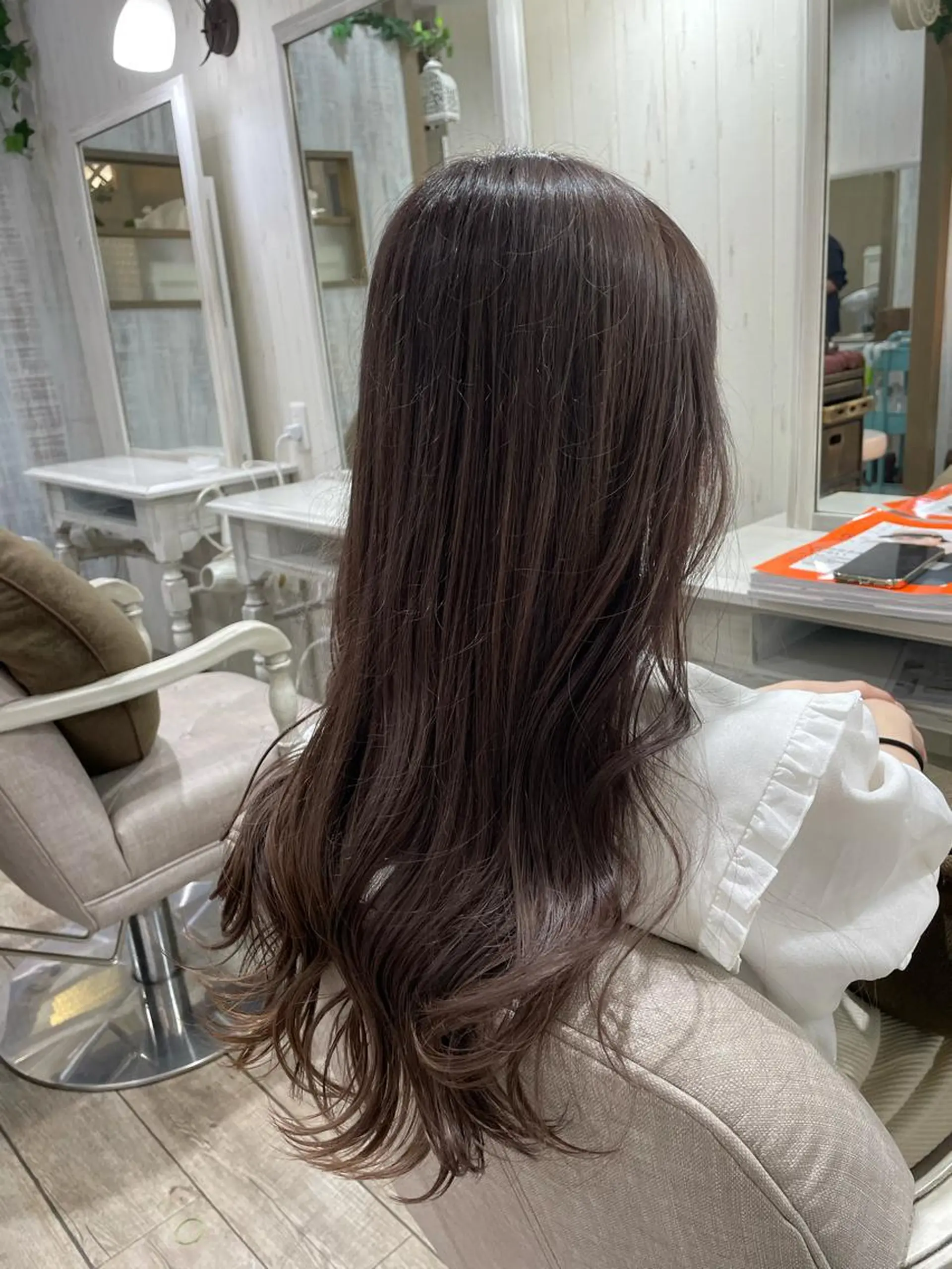 ロング ネモトメイナ🌿‬ 今月末で退職しますのヘアスタイル