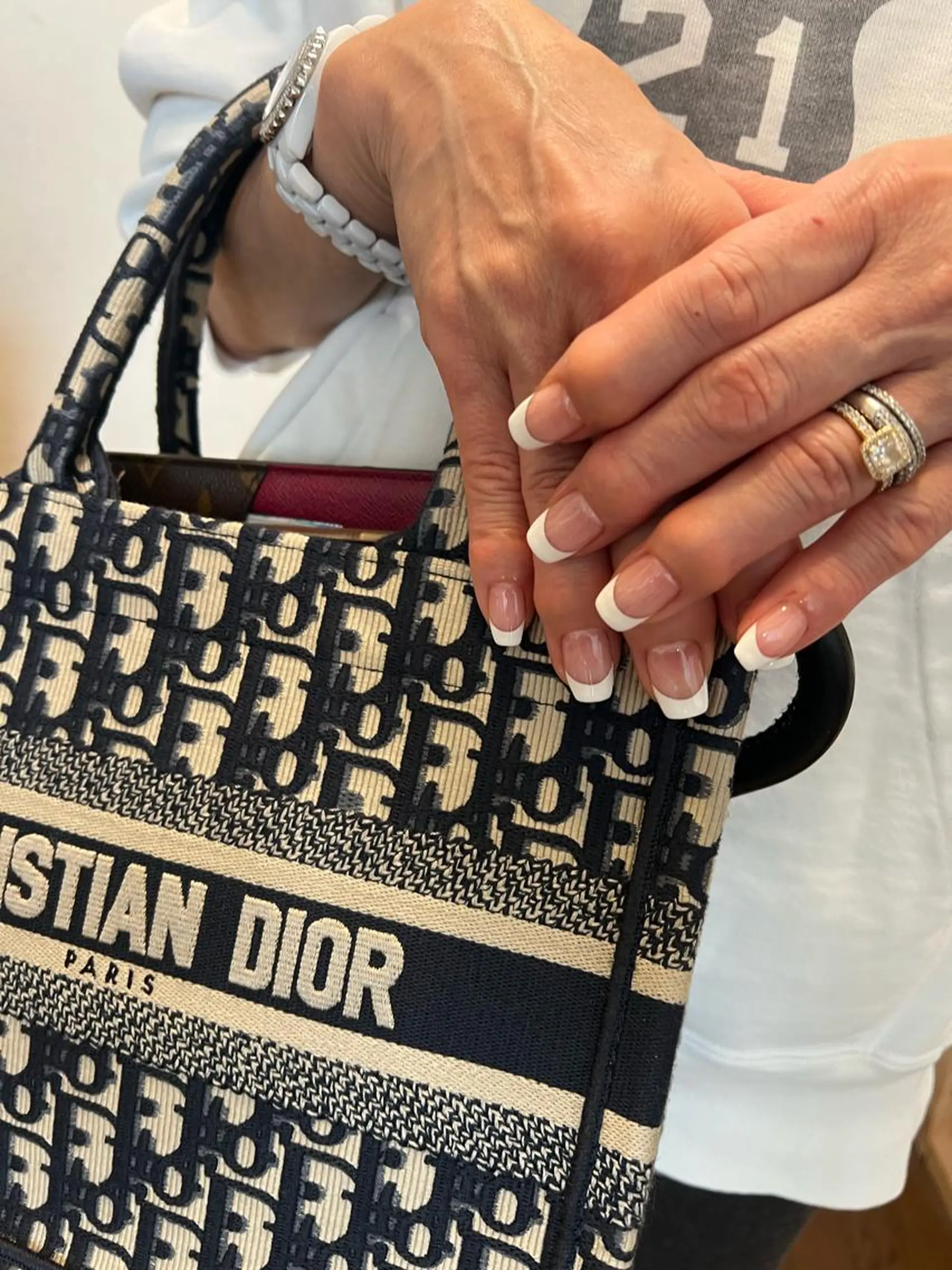 ネイル ハンドネイル フットネイル ハンドケア Miyagi Asamiのネイルデザイン