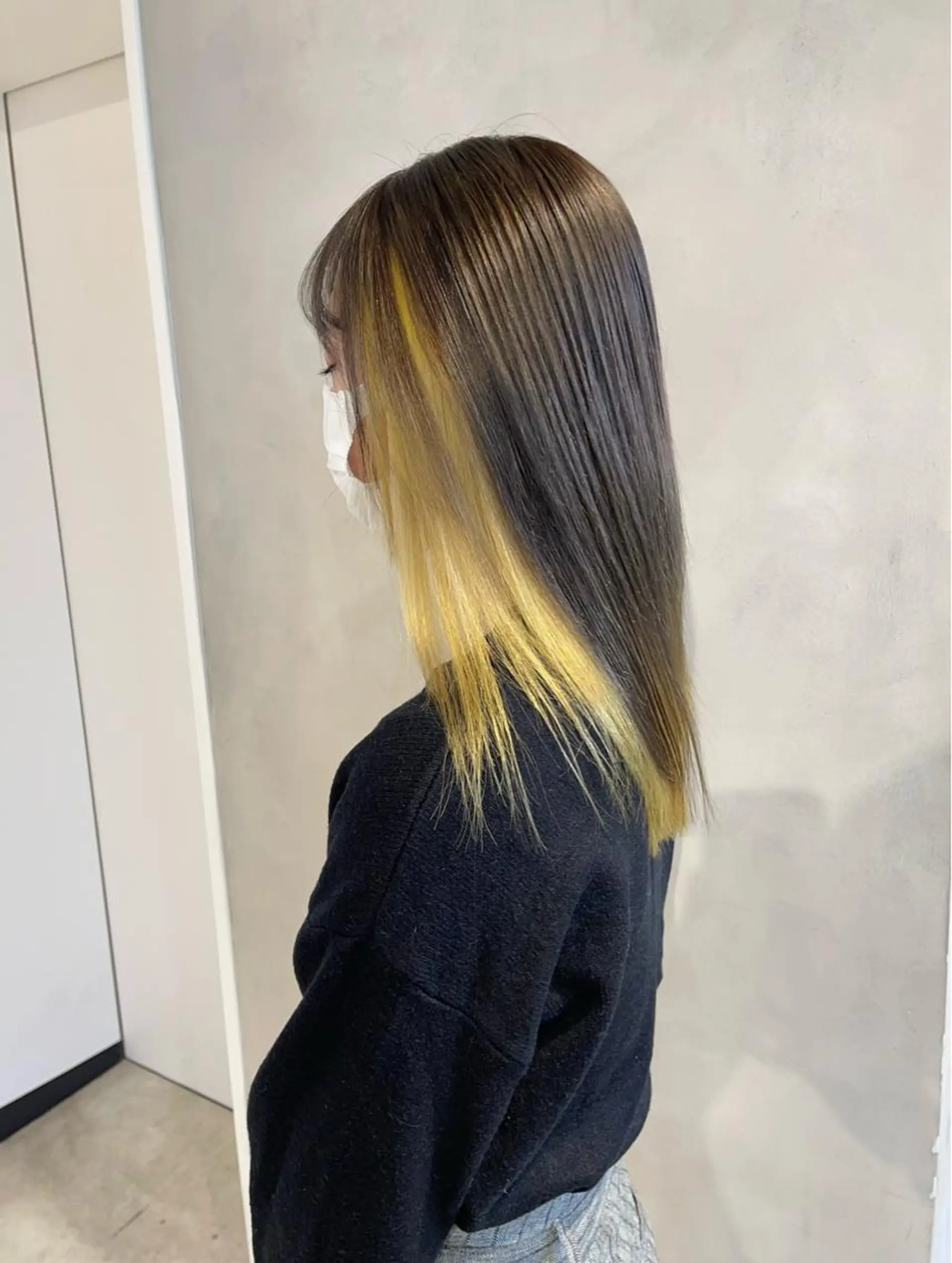 セミロング カラー イエローカラー 🦋レイヤーカット ミドリカワ🦋のヘアスタイル