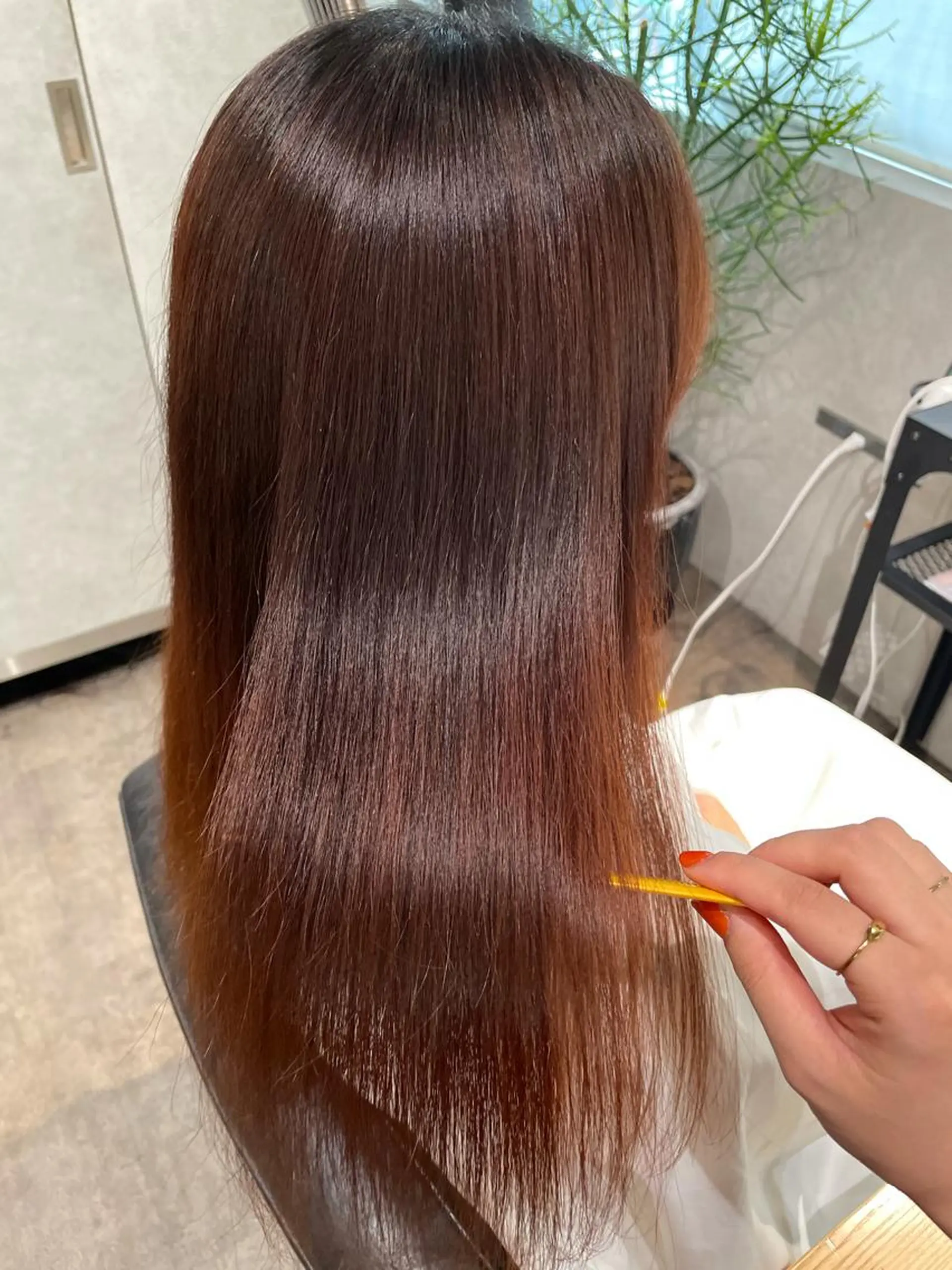 セミロング カラー 髪質改善 トリートメント ヘアカラー トリートメント ナチュラル透明感🌱 小山美樹子のヘアスタイル