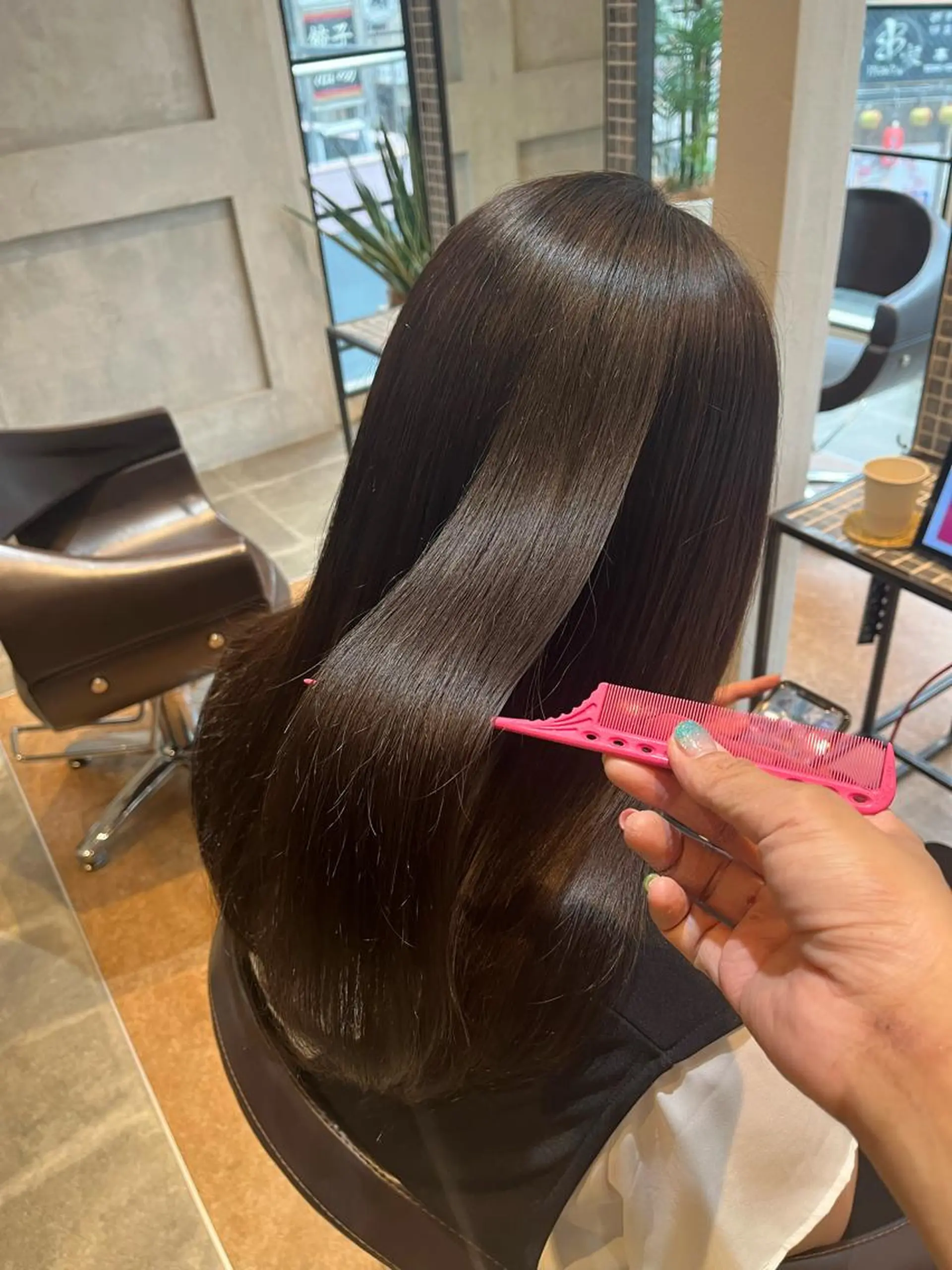 セミロング 髪質改善 カット ヘアカラー トリートメント 【Hwyl】ヒュイル八王子【髪質改善】所属・✨髪質改善✨艶髪✨ MARIのヘアスタイル