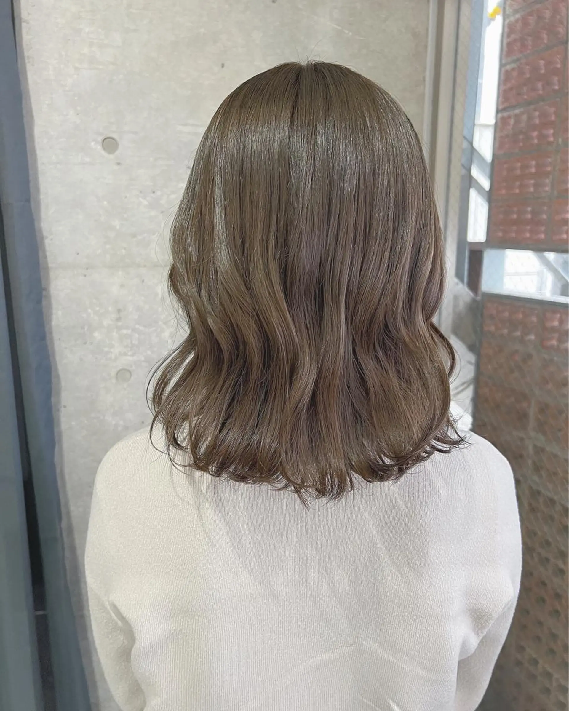 カラー ボブパーマコテ巻き風 パーマNo1深江秀平のヘアスタイル