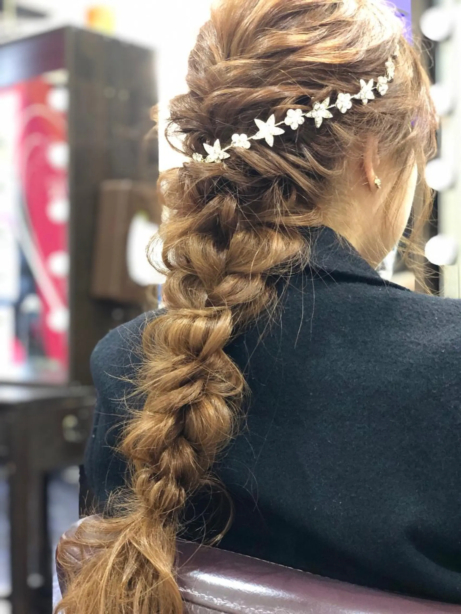 ロング ヘアアレンジ vi viのヘアスタイル