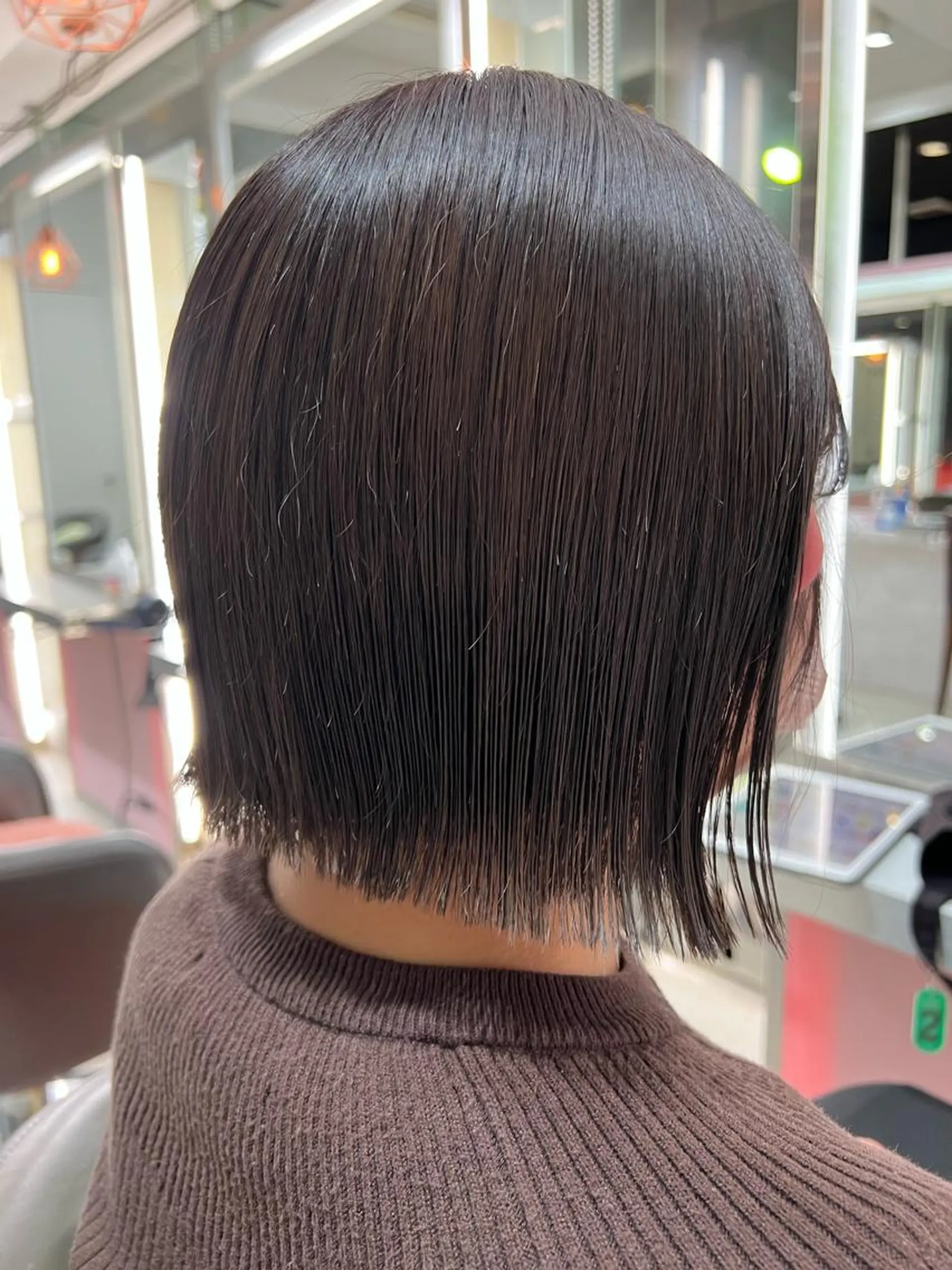 ショート Eleanor 池袋 ミカのヘアスタイル