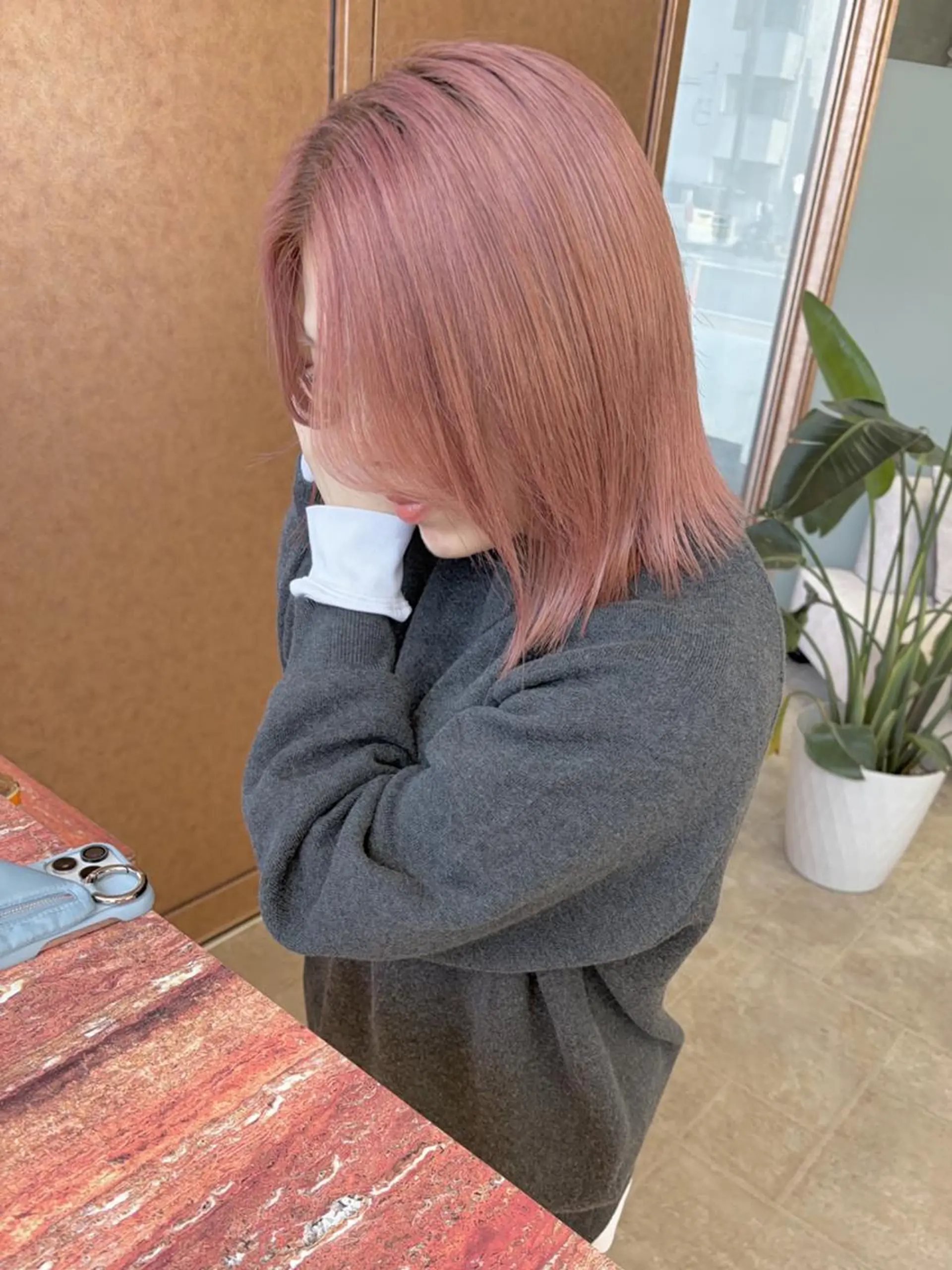 ミディアム ヘアカラー MATTY rioのヘアスタイル