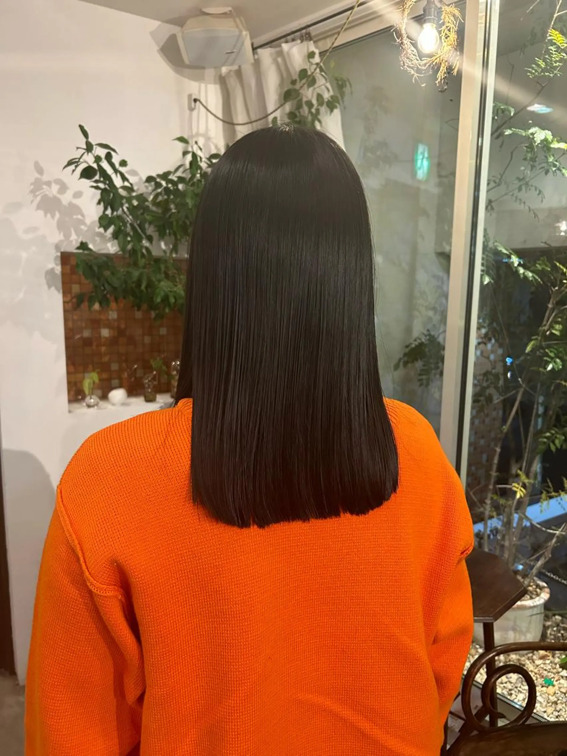 セミロング 谷澤 朋佳のヘアスタイル