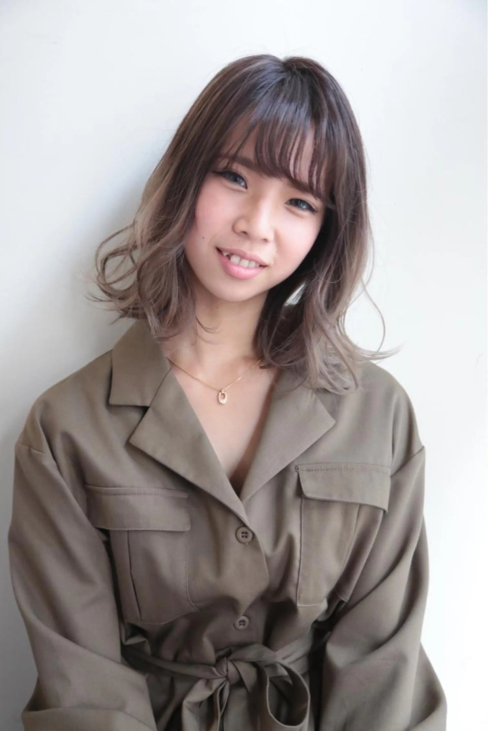 ミディアム カラー ヘアアレンジ 💟アイリスト 💟の眉毛・アイブロウイメージ