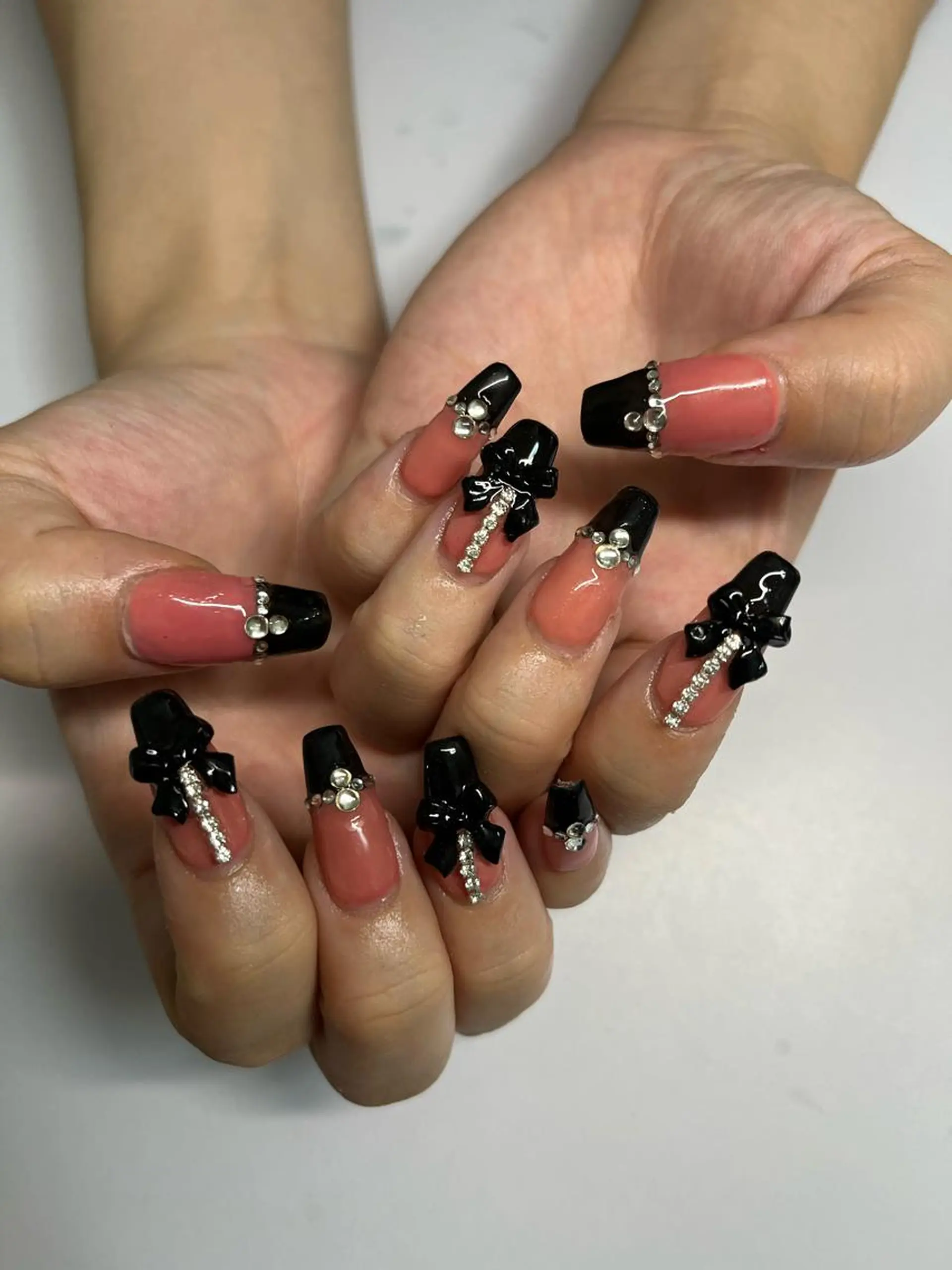 ネイル nail.salon .Reversalのネイルデザイン
