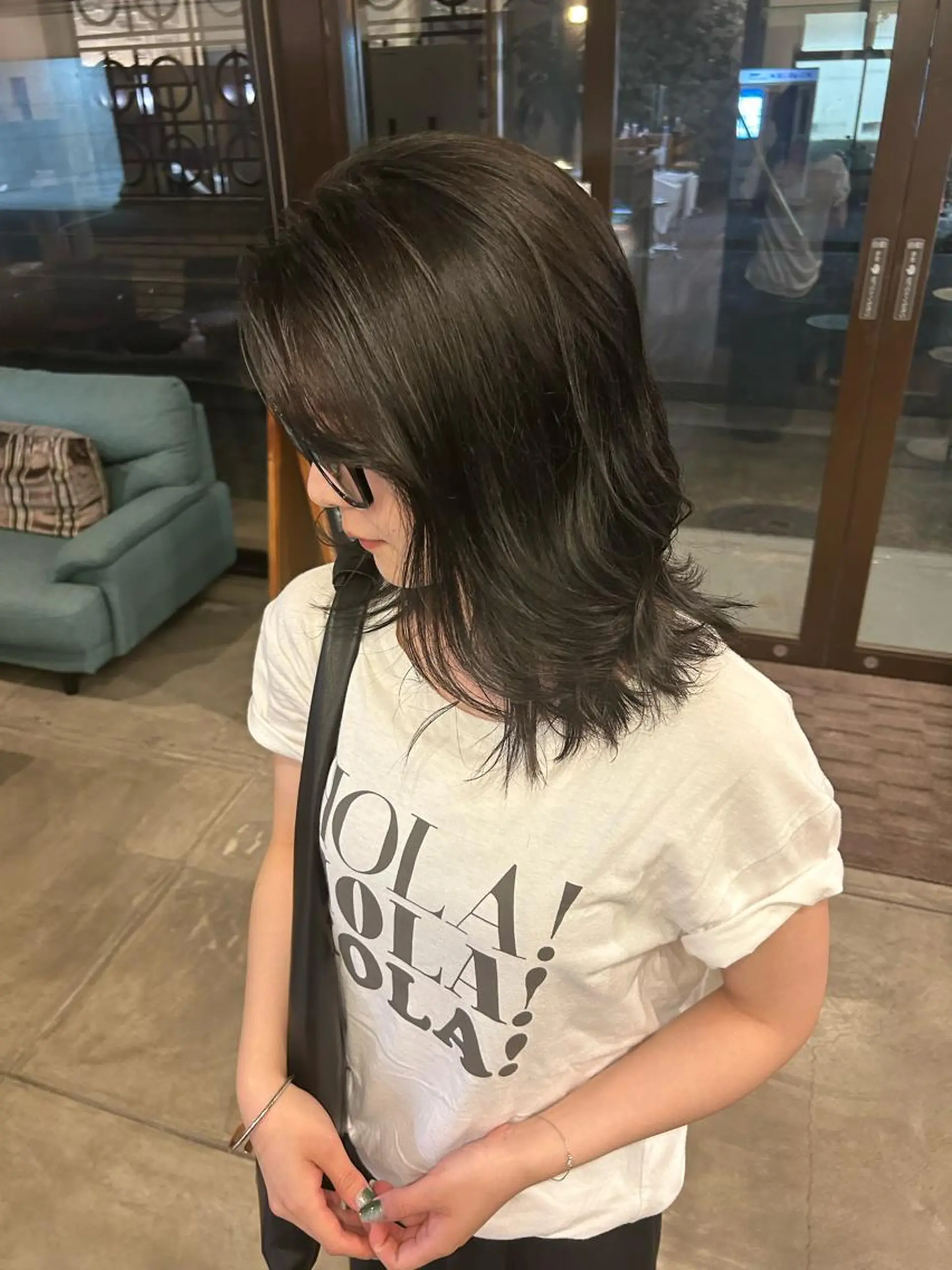 カラー AGREE Momokaのヘアスタイル