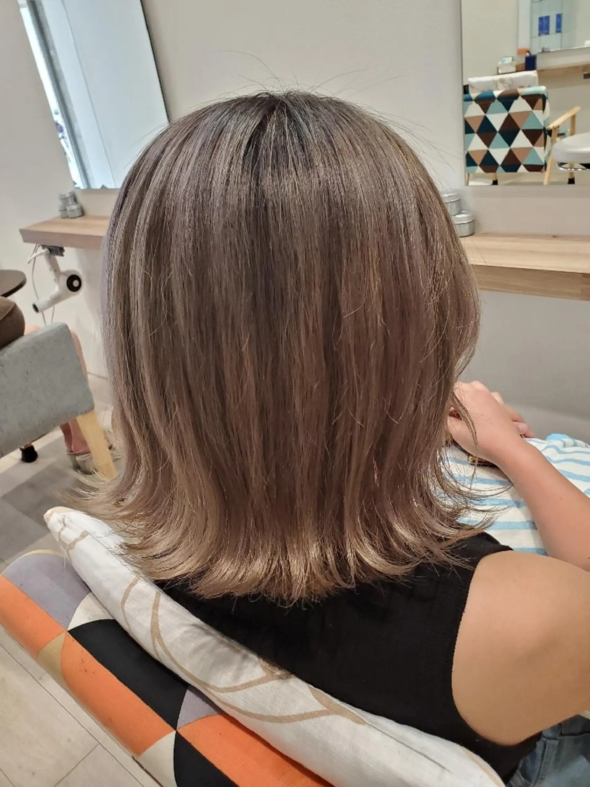 ショート カラー アッシュ アッシュグレー えんどう みほのヘアスタイル