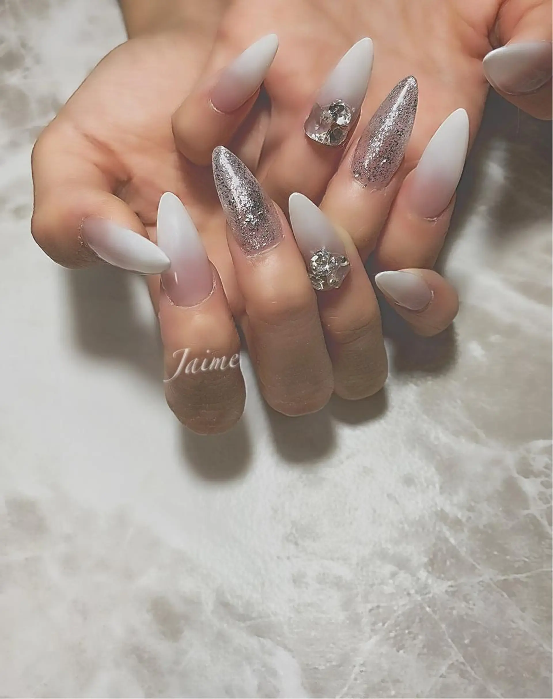 ロング ネイル Jaime Yuiのネイルデザイン