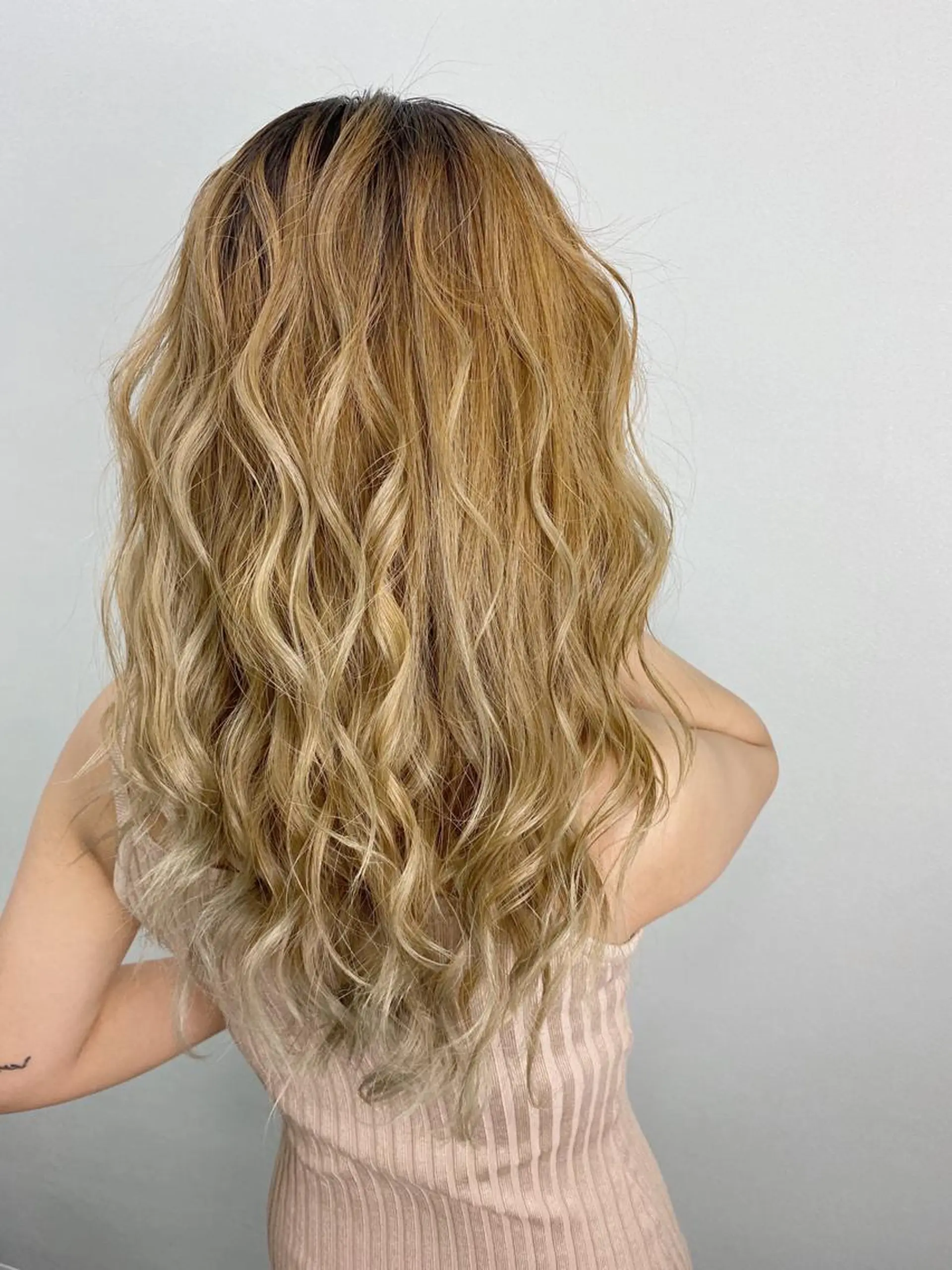 ロング カラー メンズ 🧡可愛い色落ち🧡 ハイトーン特化🧡のヘアスタイル