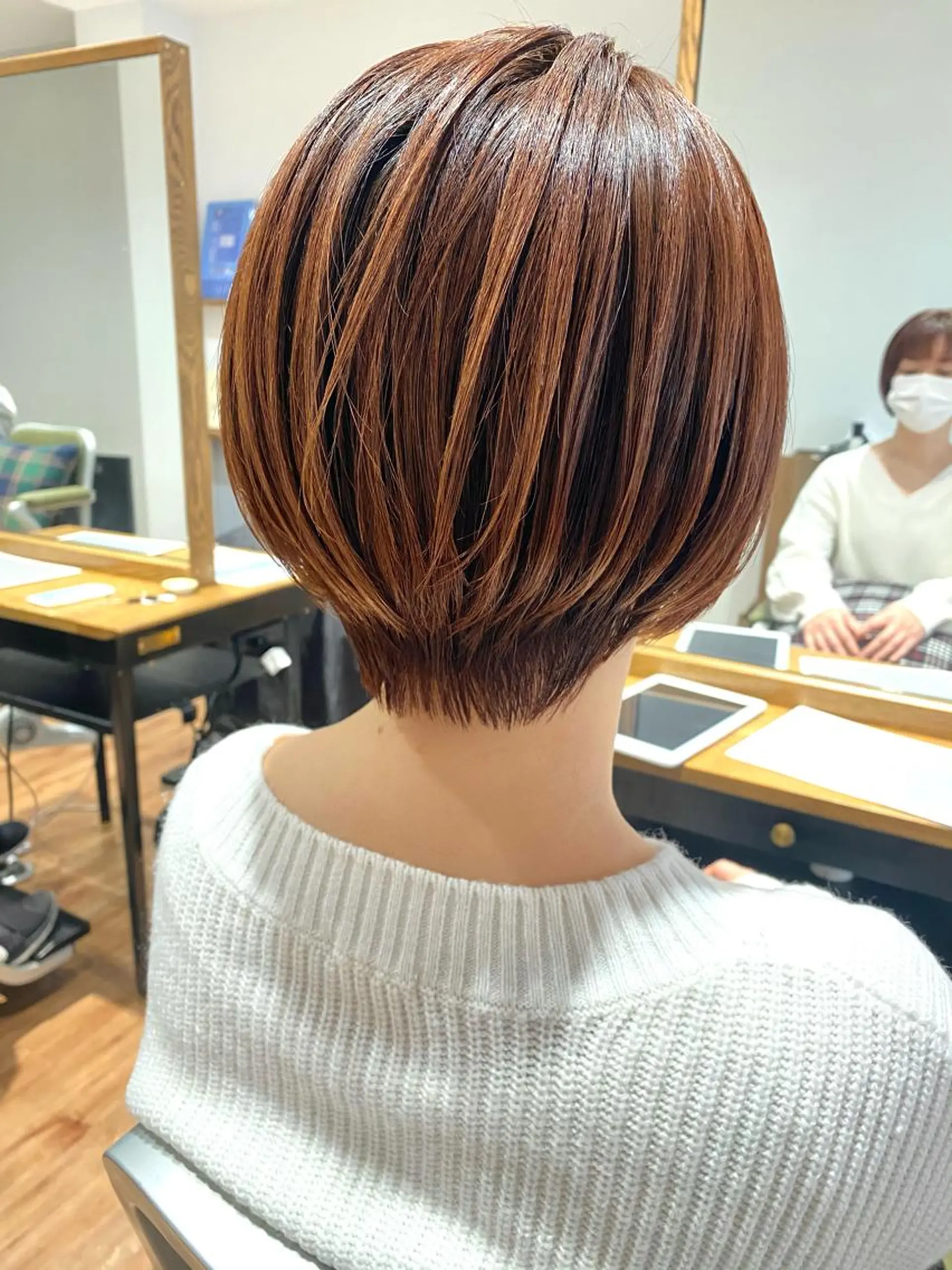 ショート カラー 🌈🌸あおき みちる🌟💗のヘアスタイル