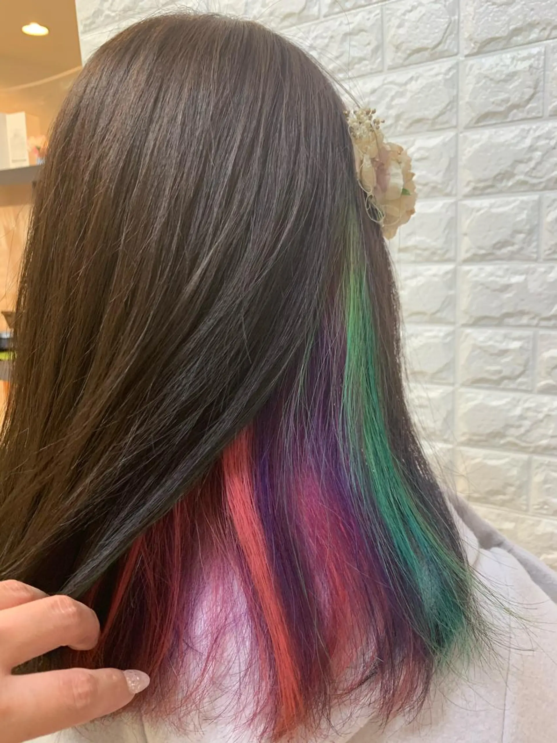 セミロング ヘアカラー 福森 みずきのヘアスタイル