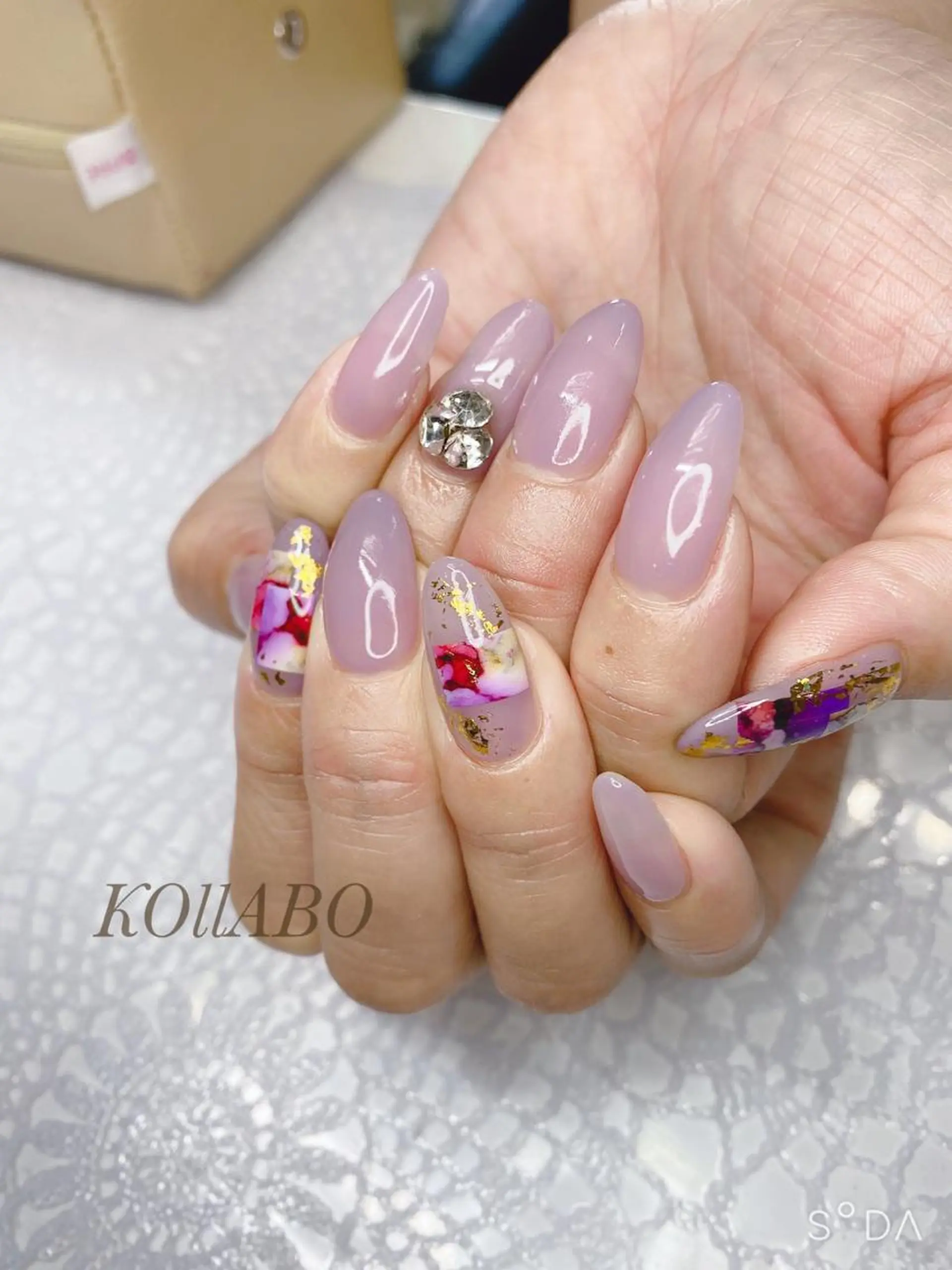 ネイル KOLLABO nailのネイルデザイン