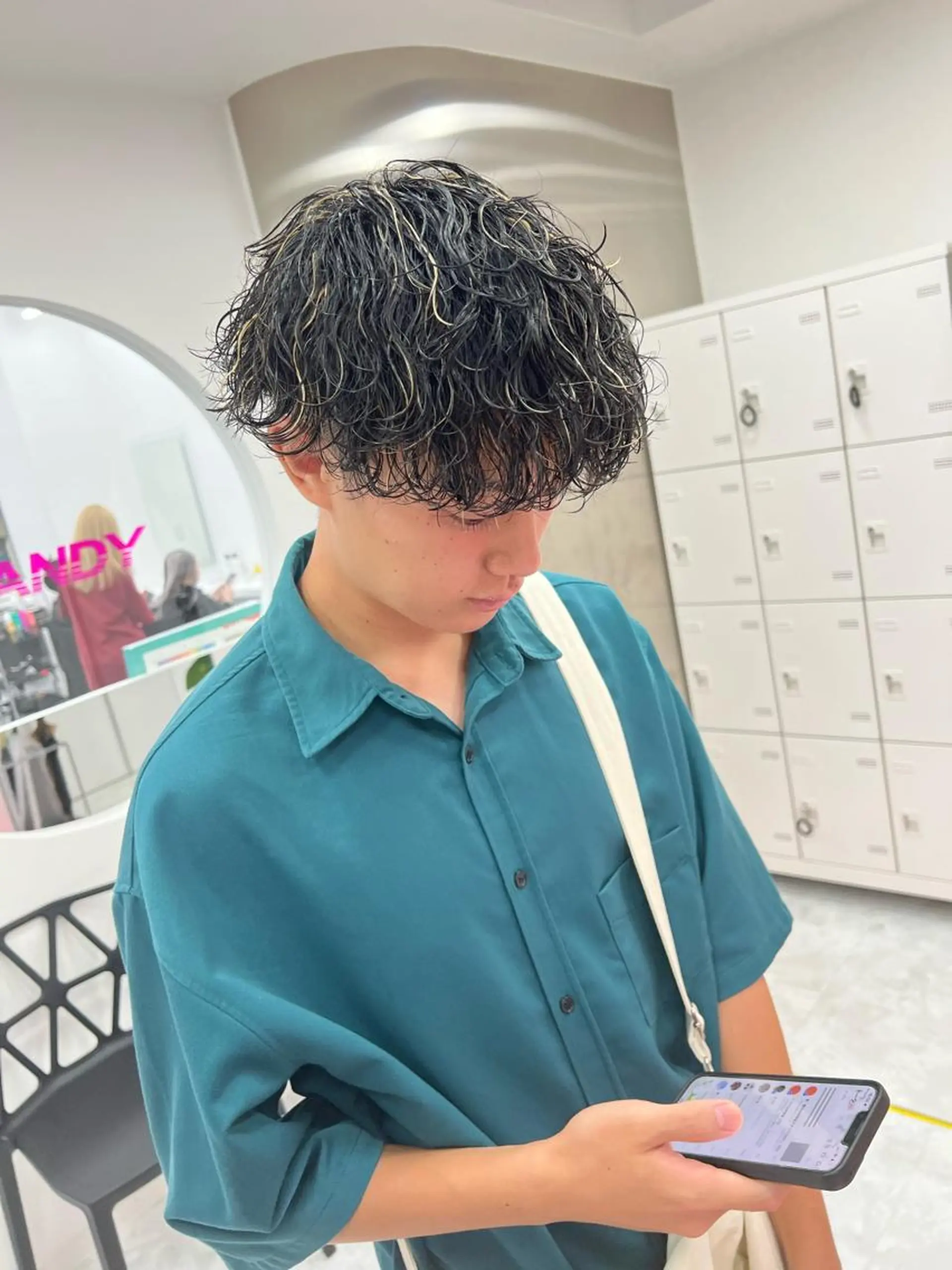 ショート カラー パーマ ヘアアレンジ メンズ メンズパーマ特化 TAIGAのヘアスタイル