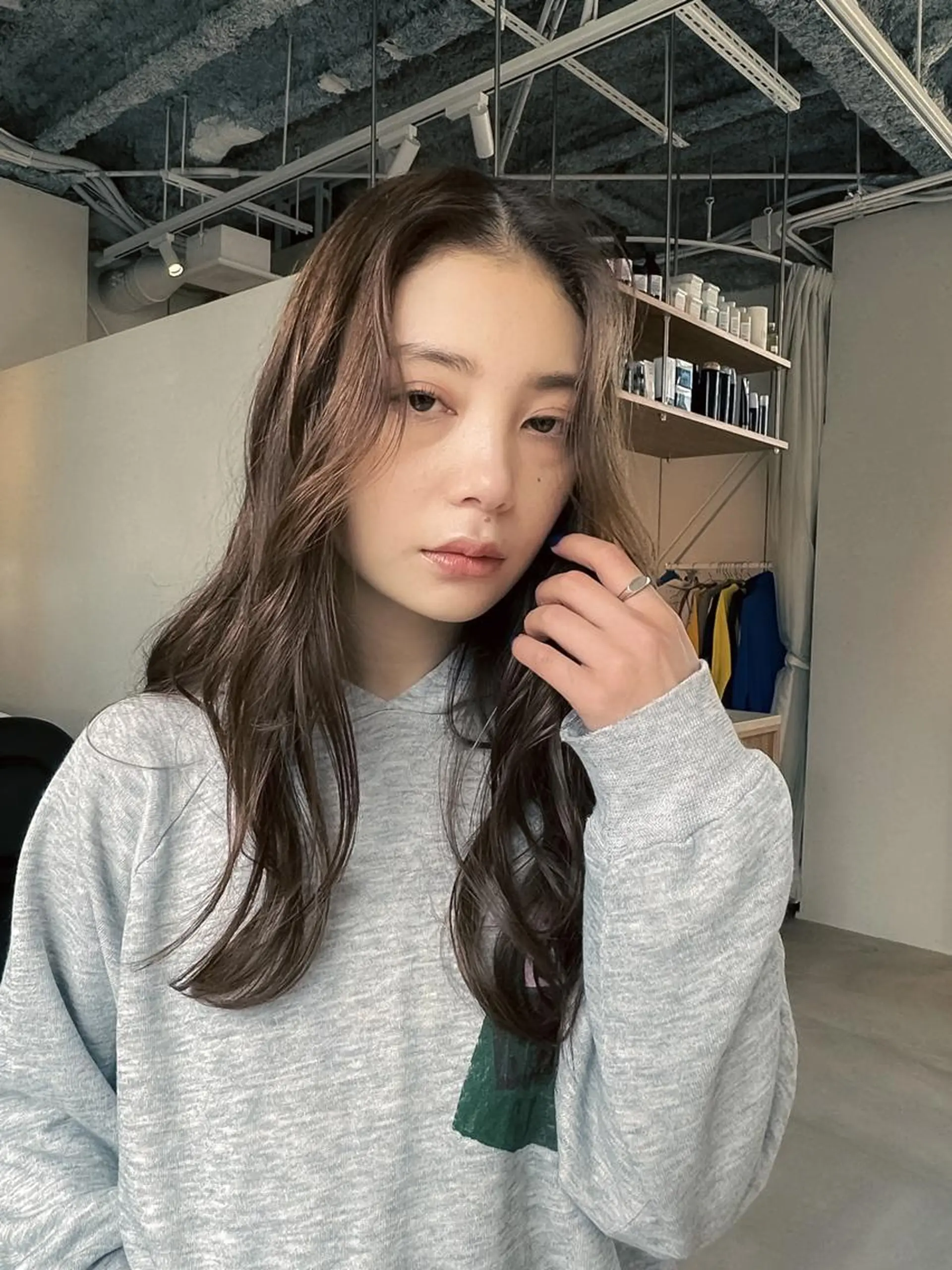 ミディアム カット パーマ トリートメント yelm (official)のヘアスタイル