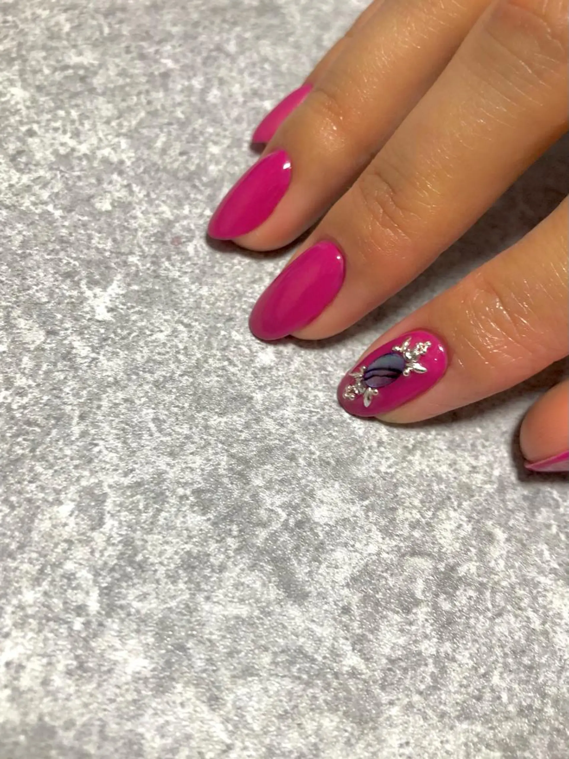 ネイル ハンドネイル 吉永 佑香のネイルデザイン