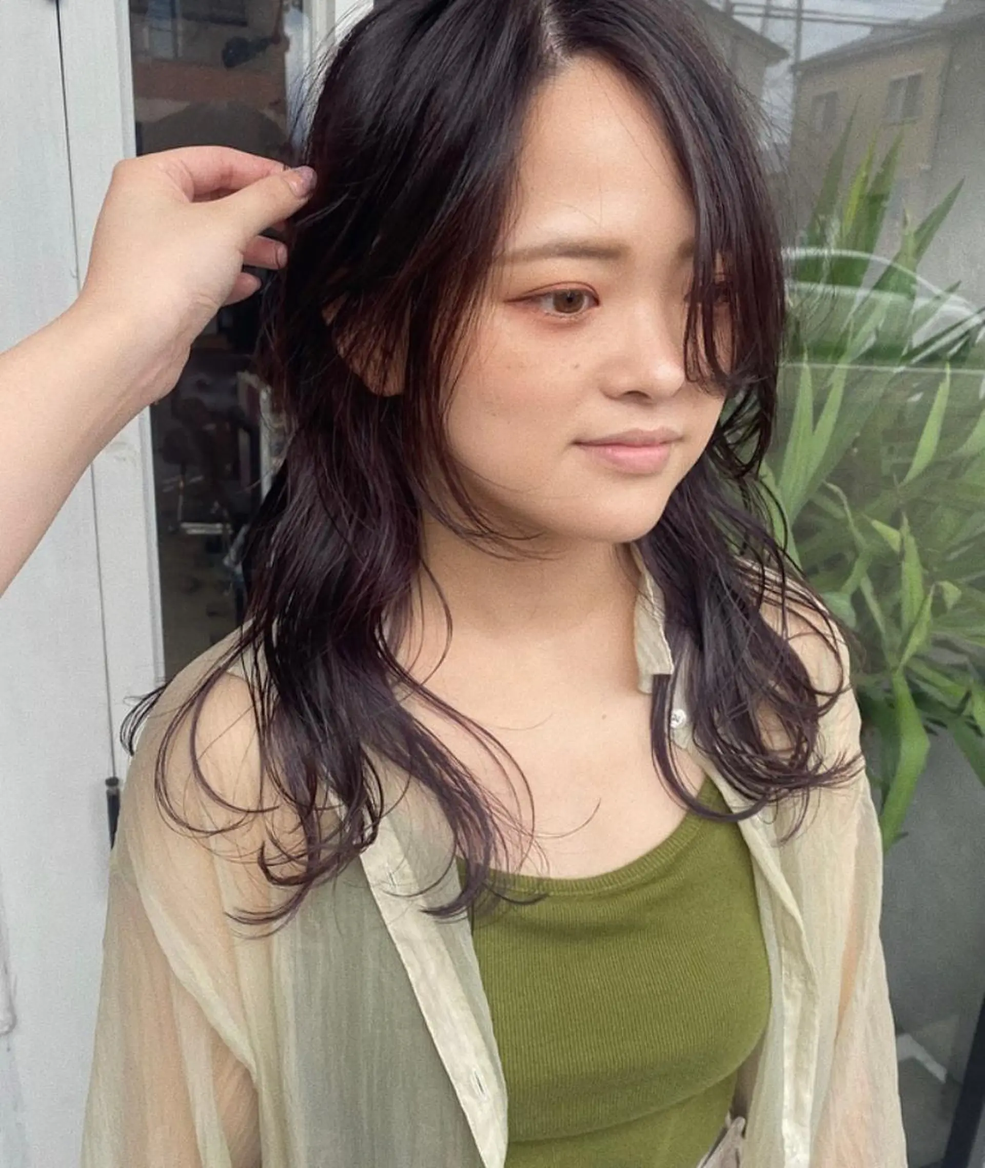 セミロング パープルカラー イタヤ マイカのヘアスタイル