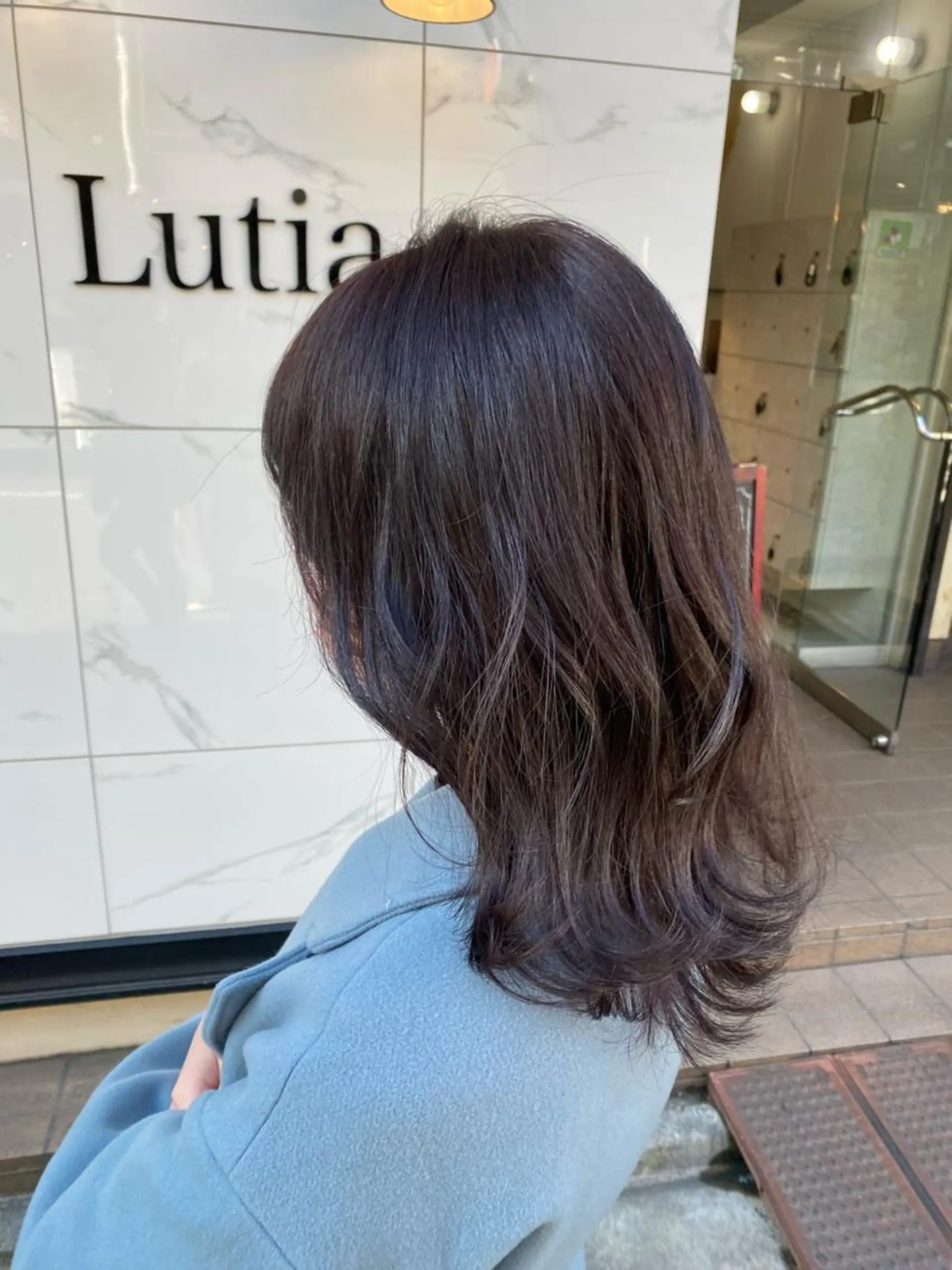 ミディアム カラー 透明感カラー グレージュ ラベンダーカラー ラベンダーグレージュ ラベンダーグレー 増子 祐太朗のヘアスタイル
