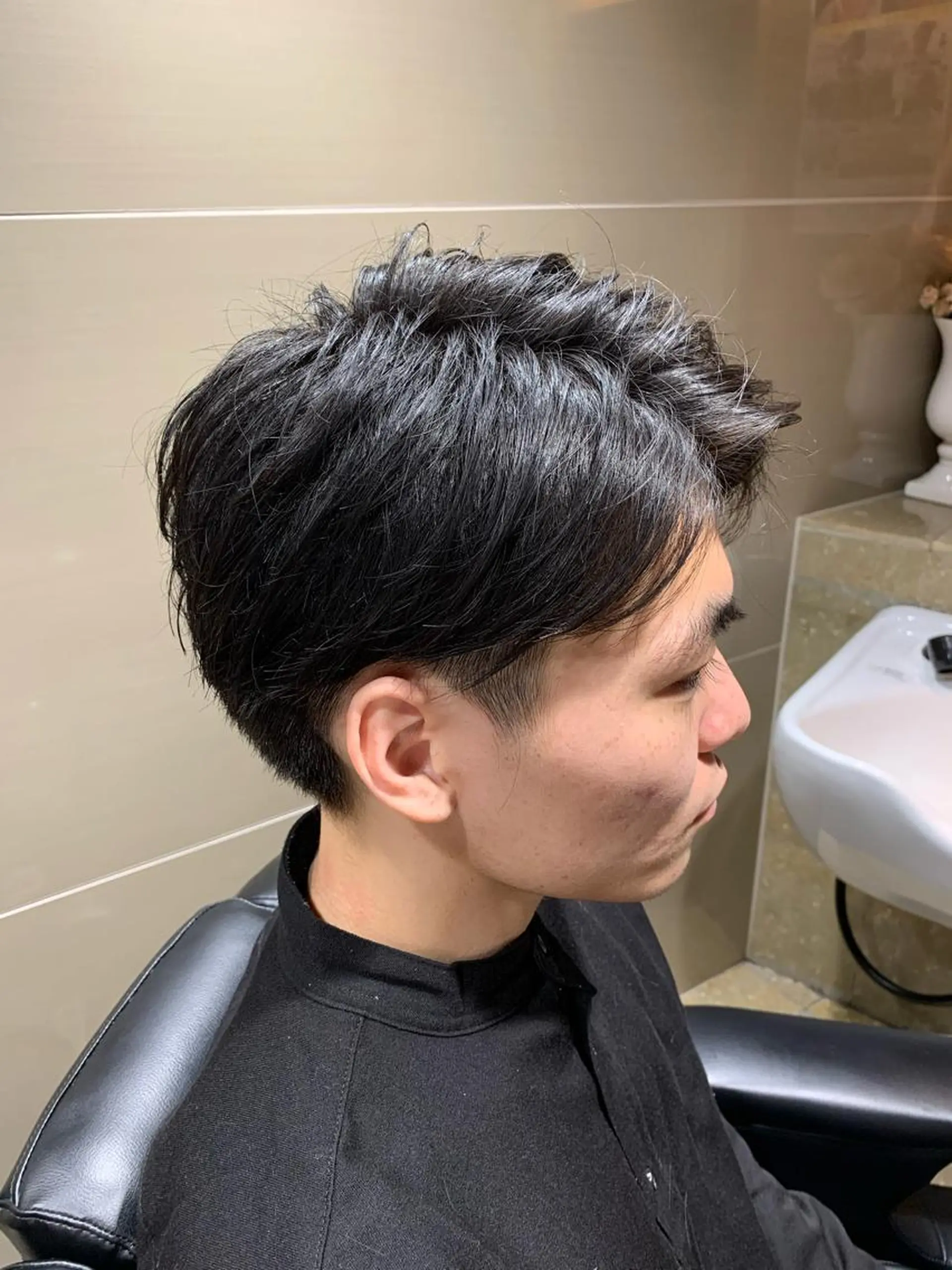 ショート 長内 健太のヘアスタイル