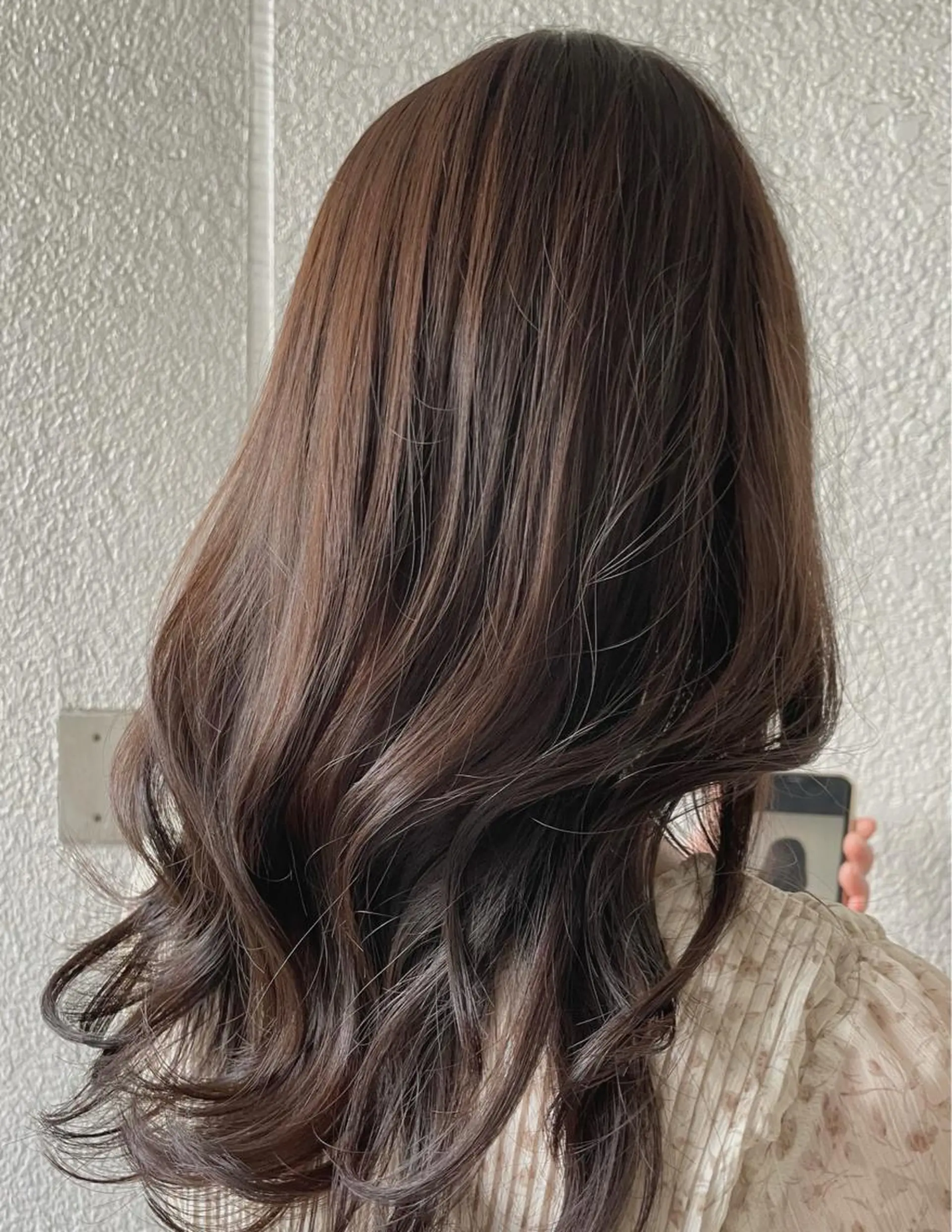 セミロング アッシュ ラベンダーベージュ 鈴木 梓のヘアスタイル