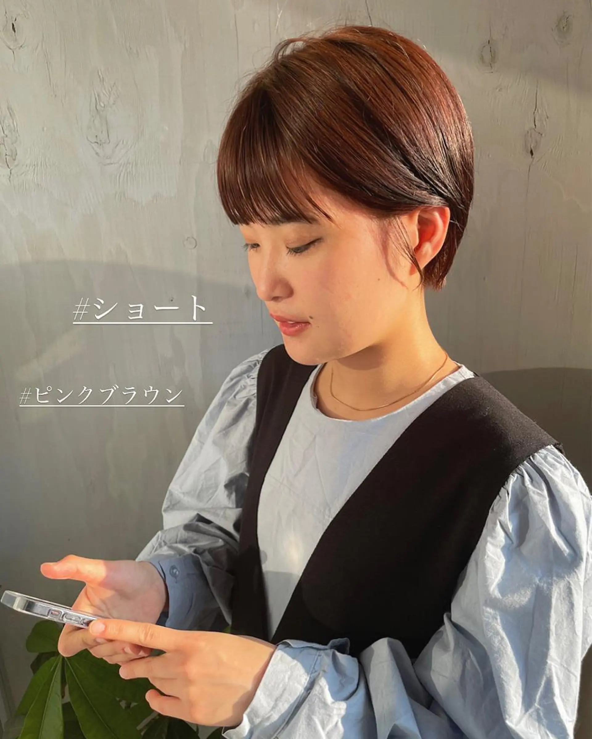 ショート カラー ブラウンカラー ピンクカラー ピンクブラウン ショートヘア ラーム 乃木店のヘアスタイル