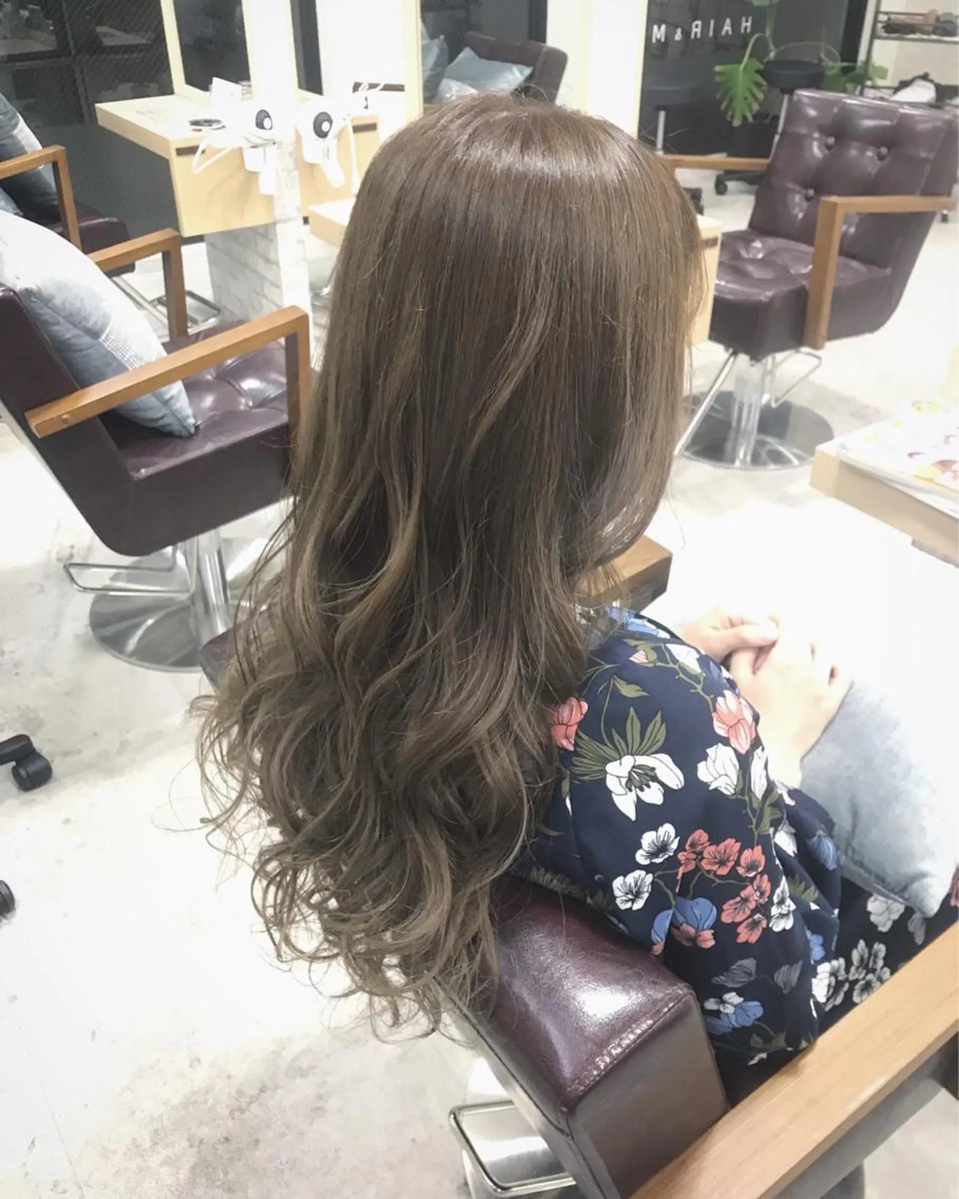 ロング カラー 透明感カラー グレージュ マンツーマン/透明感 foi hairのヘアスタイル