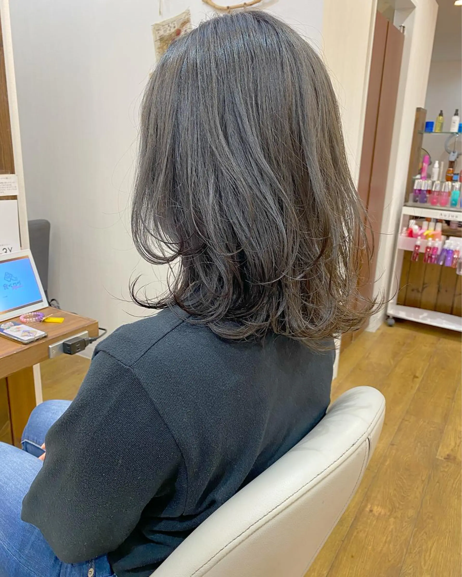 ミディアム カラー 横浜ブリーチムラ直し ハイトーン/ブリーチのヘアスタイル