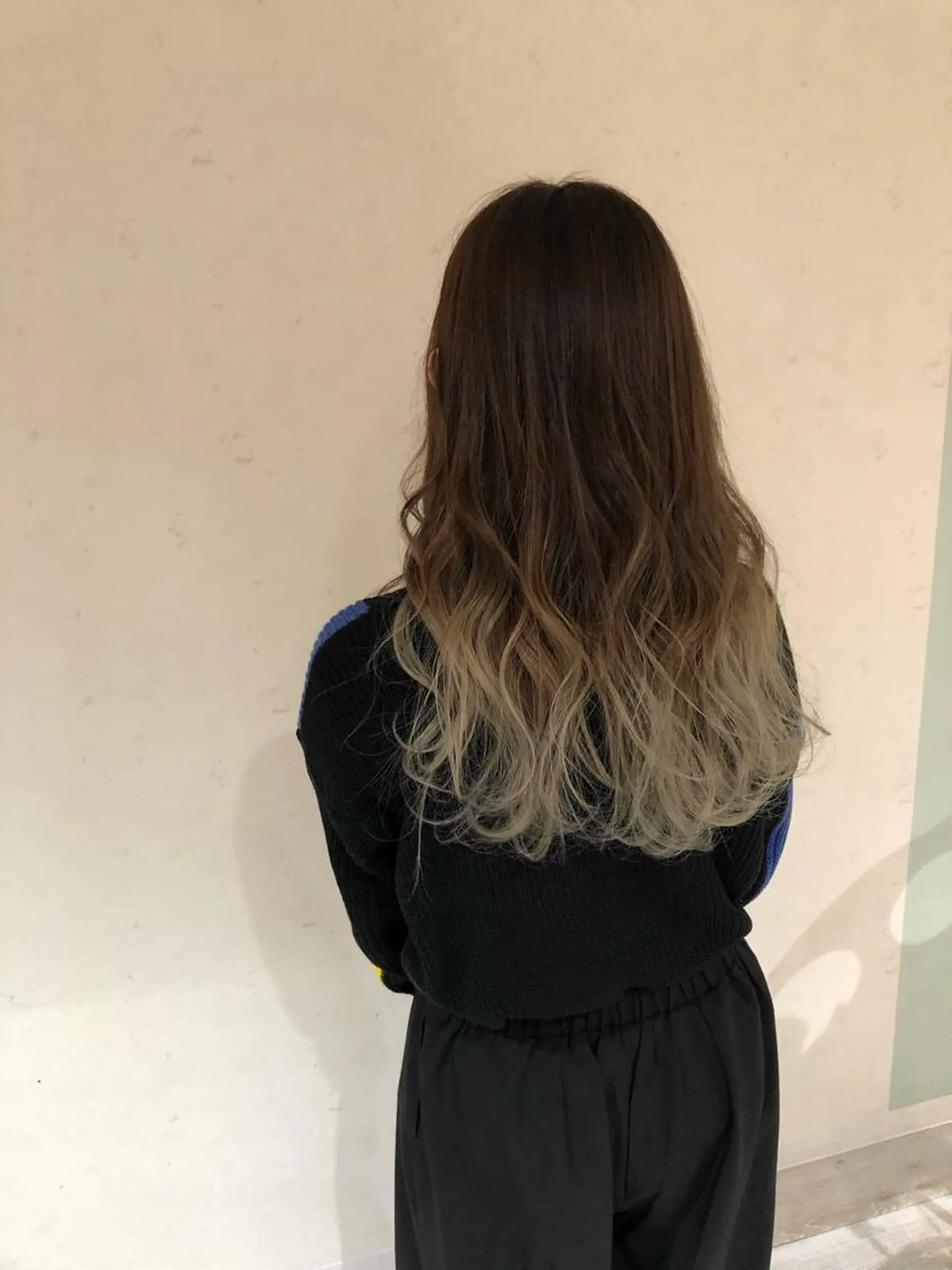 ロング カラー 小島嵩人 縮毛矯正 髪質改善のヘアスタイル