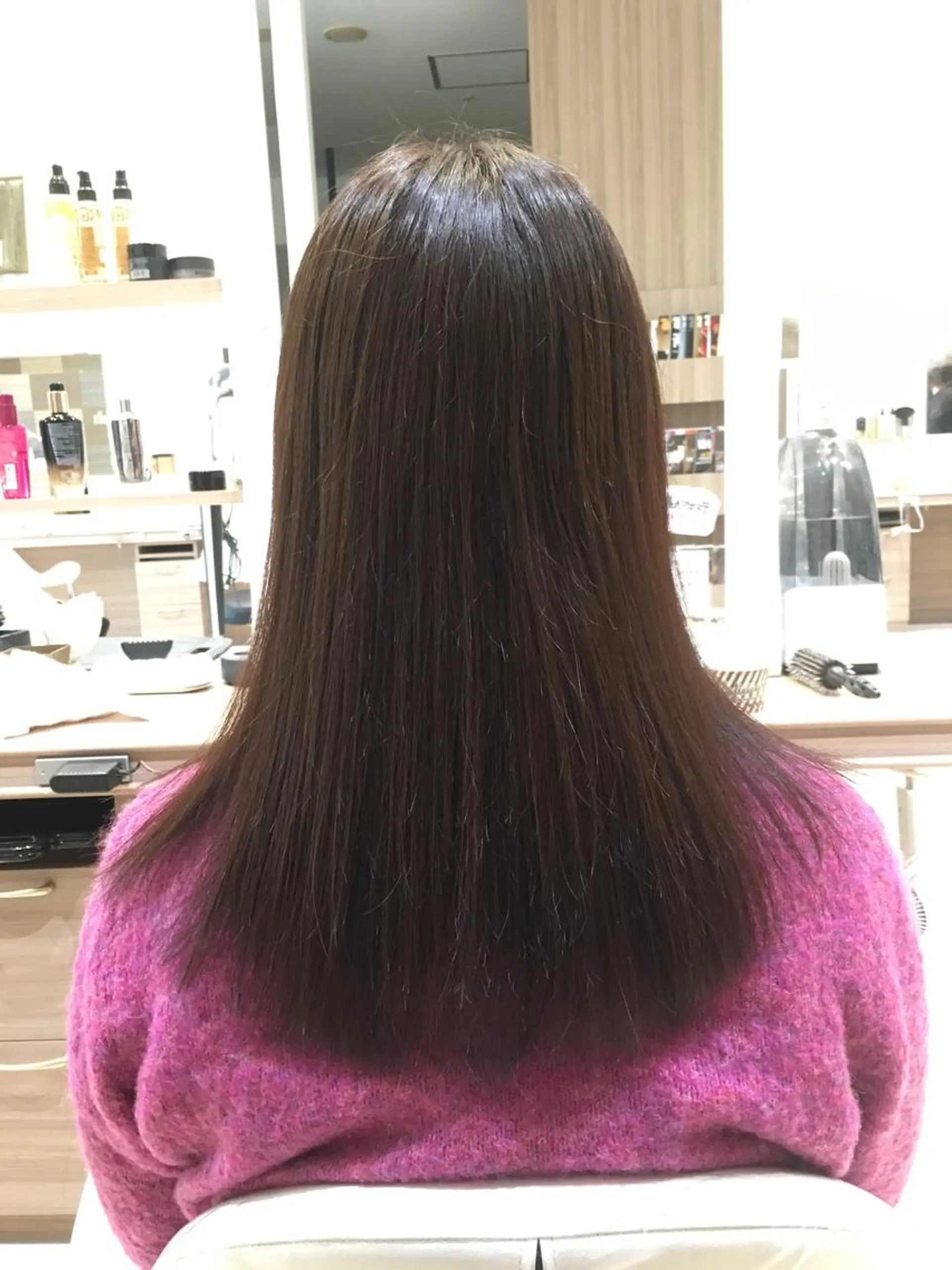 セミロング カラー ヘアカラー トリートメント 🔸縮毛矯正🔸 カソリ　ナユタのヘアスタイル