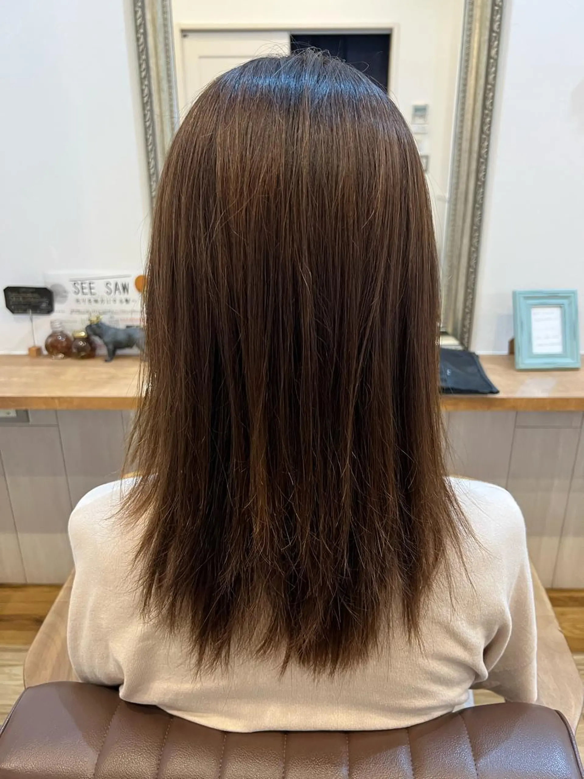 セミロング カラー 🐰ハイトーンカラー 畠山　渡🐰のヘアスタイル