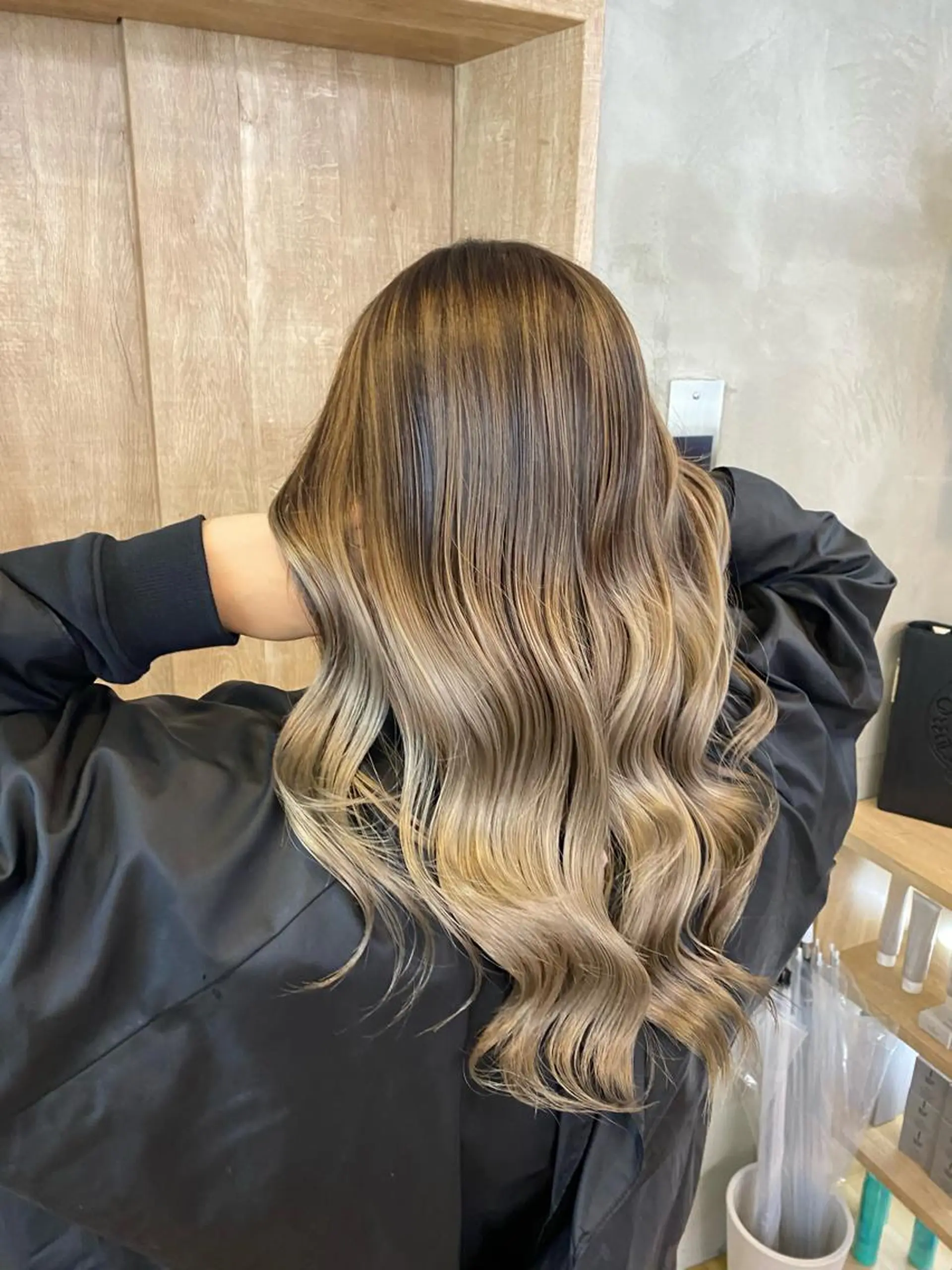 セミロング カラー ヘアアレンジ ハイライトカラー ハイライト Ameri/髪質改善 /韓国ヘア🇰🇷のヘアスタイル